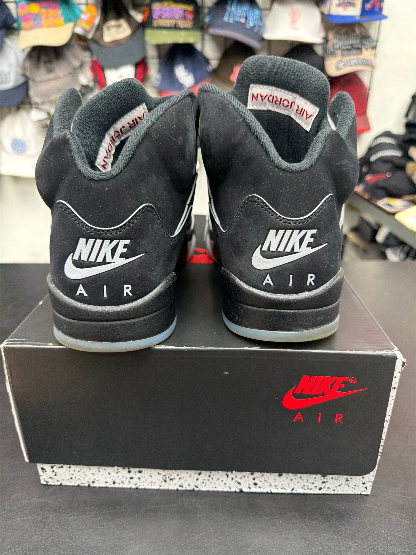 AJ5 Black Metallic (U) - 8.5M