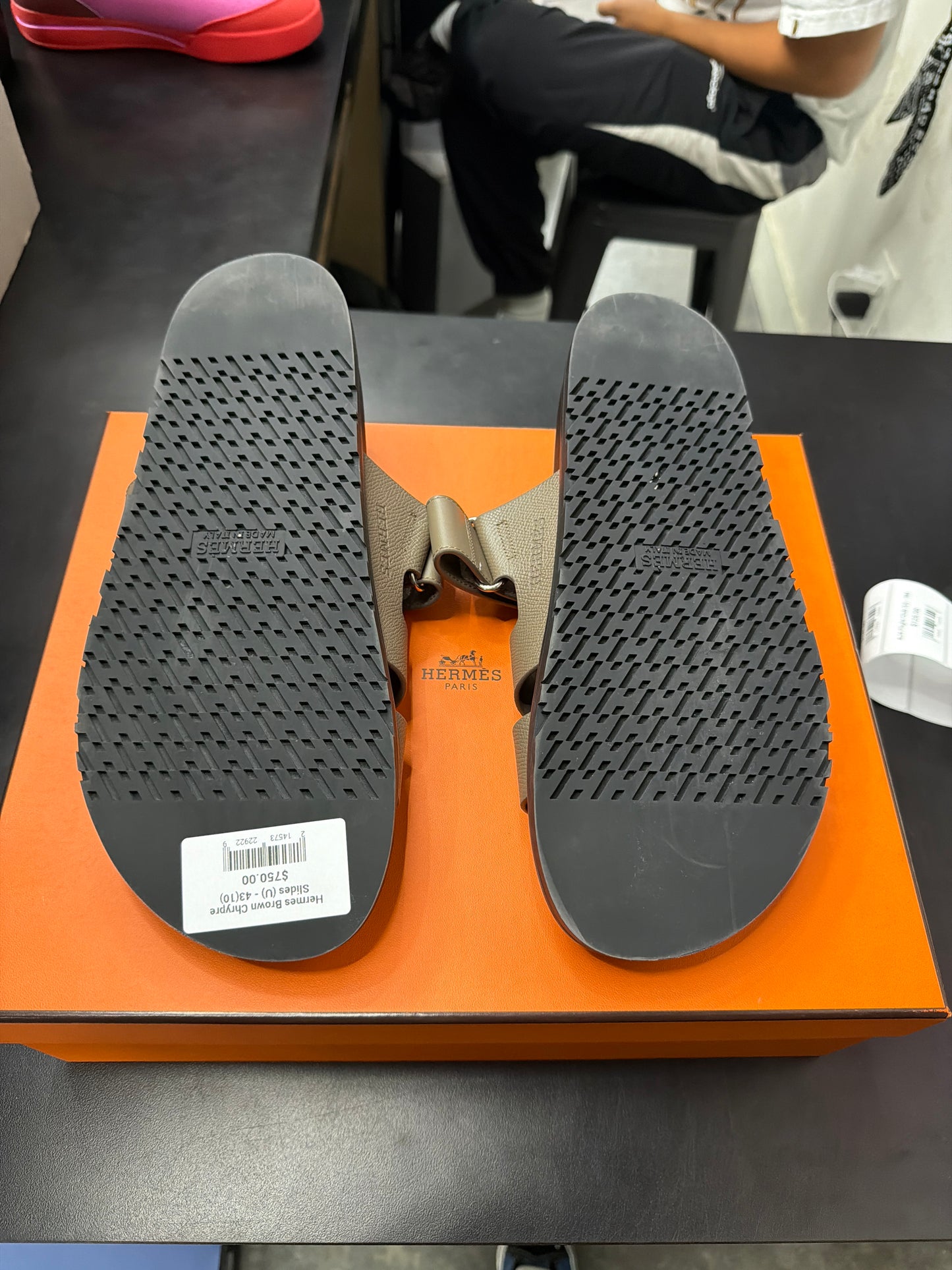 Hermes Brown Chrypre Slides (U) - 43(10)