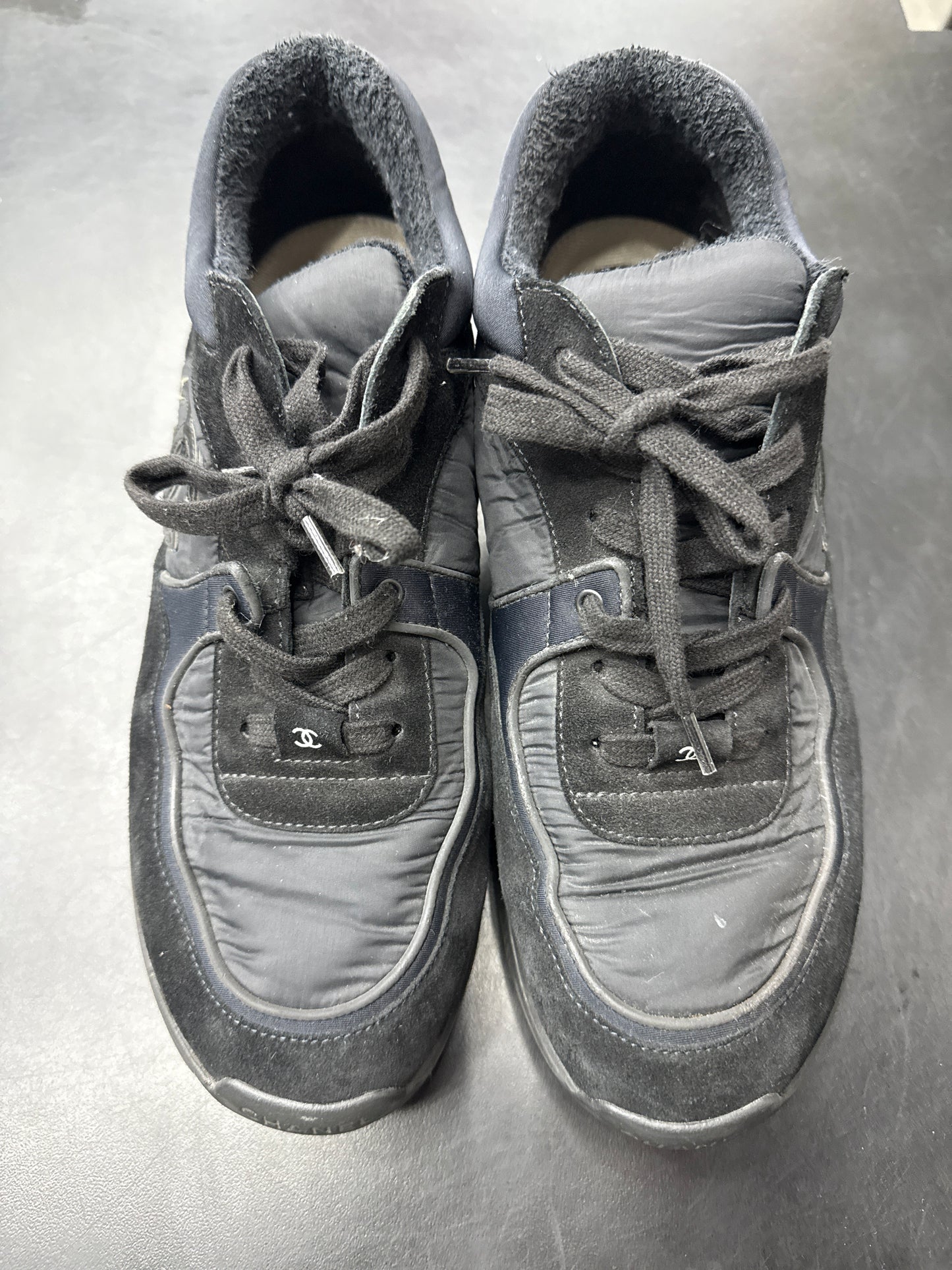 Chanel Trainer Triple Black (U) - 41(8) (NB)