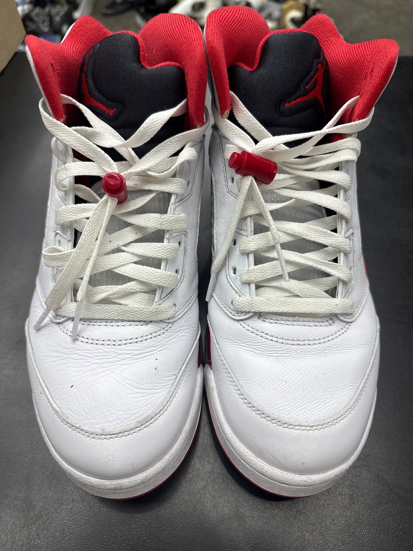 AJ5 Fire Red (U) - 9M (NB)