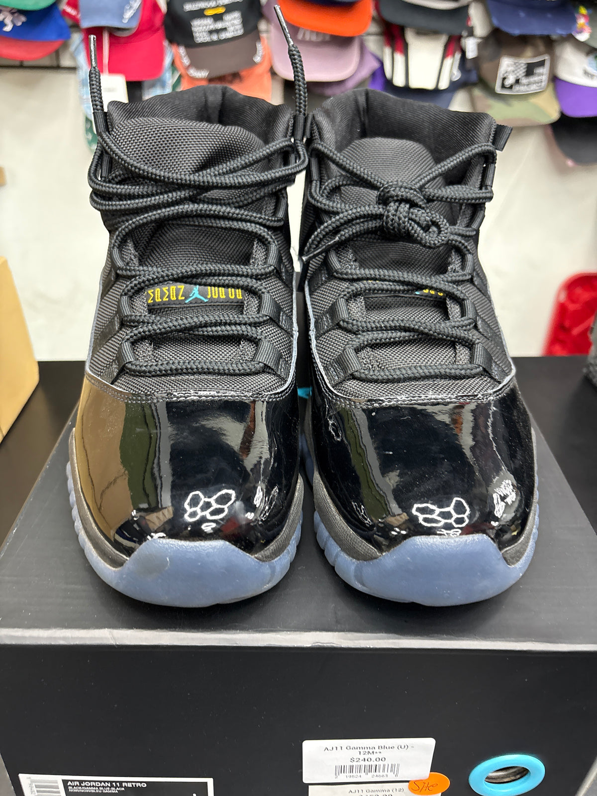 AJ11 Gamma Blue (U) - 12M**