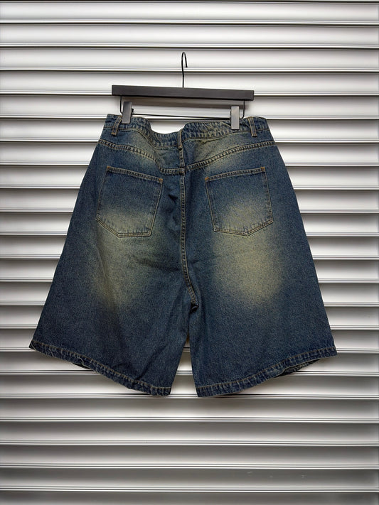 Vale Skittle Shorts - 36