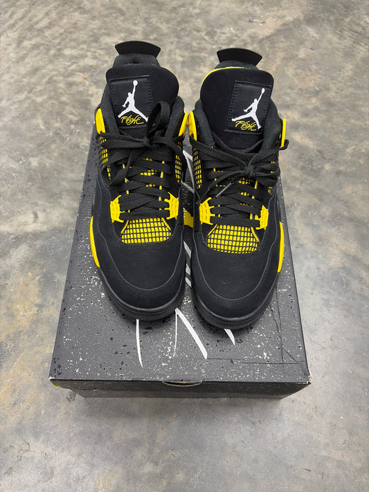 AJ4 Thunder - 11.5M (U)