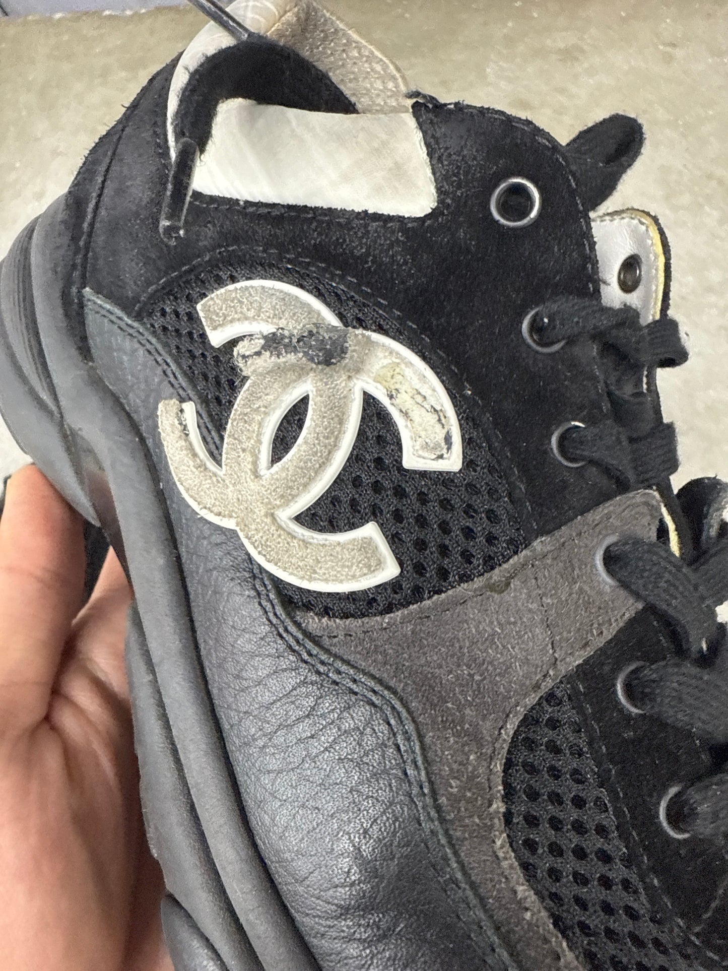 Chanel Trainer Black/White (U) - 38 (NB)