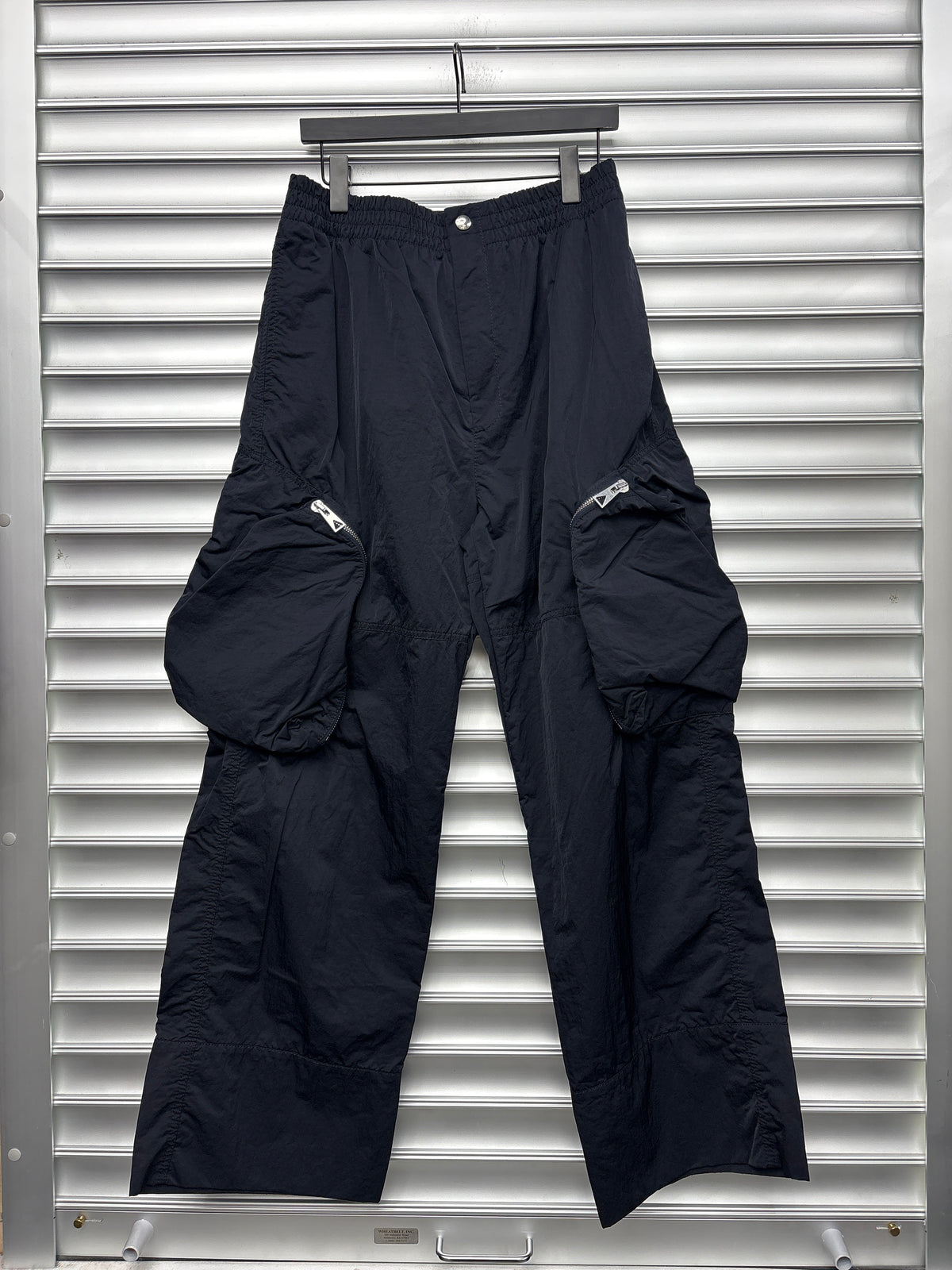 Bottega Veneta Navy Cargo Pants - L**