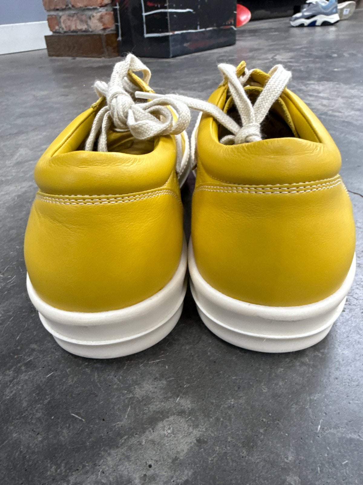 Rick Owen Vintage Yellow Leather (U) - 44(11) (NB)**