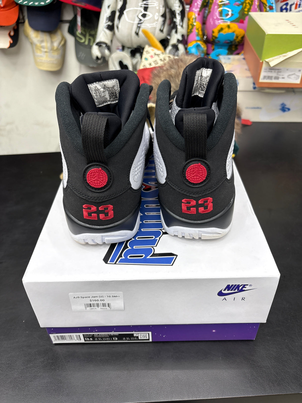 AJ9 Space Jam (U) - 10.5M**