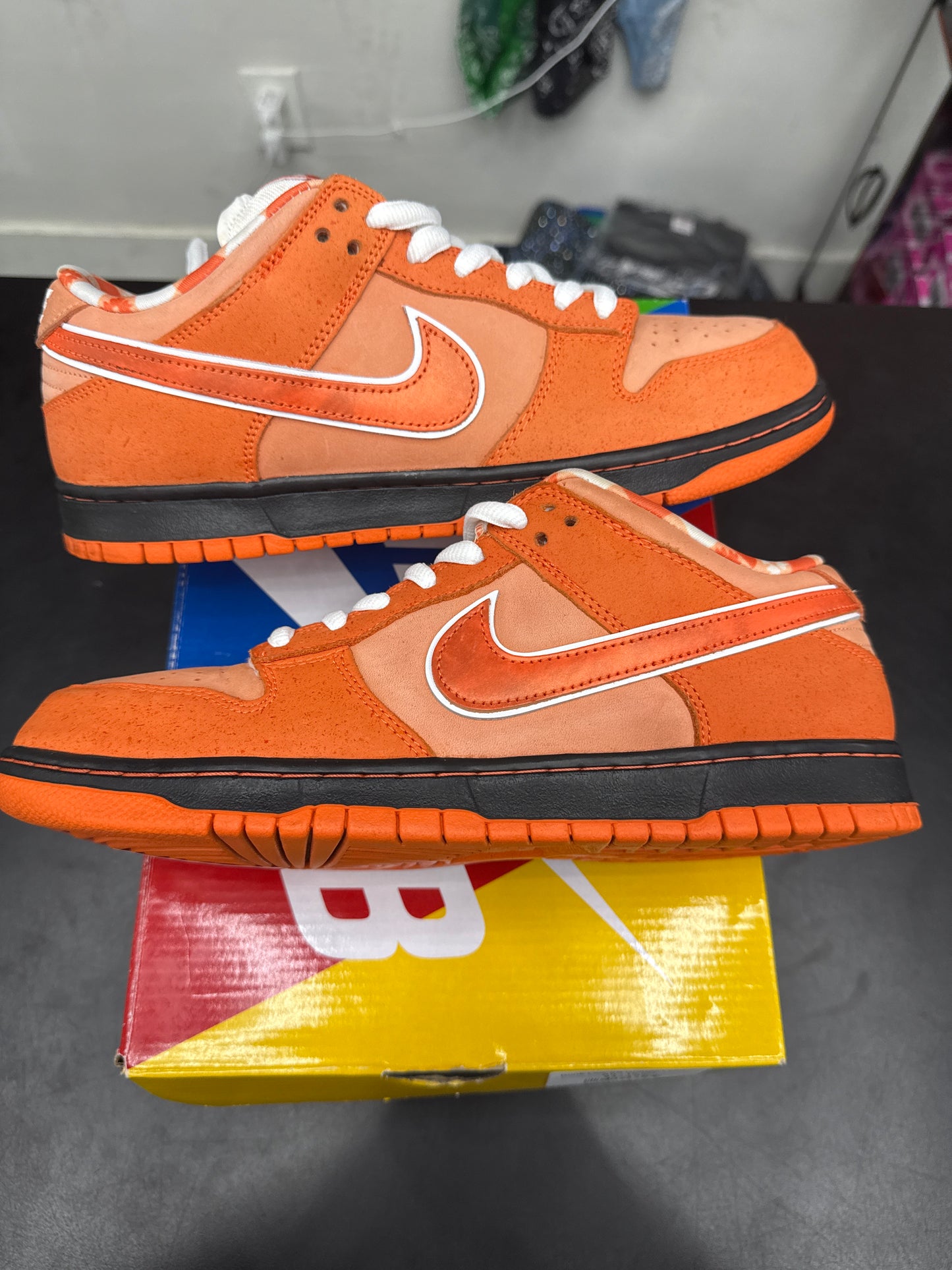 Dunk Low SB Orange Lobster (U) - 10.5M