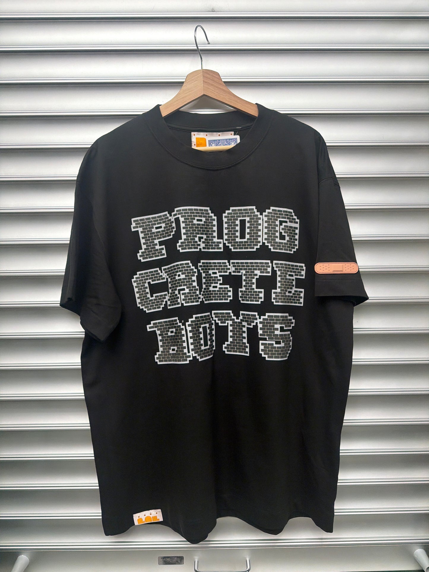PDF Concrete Boys Wall Tee - L