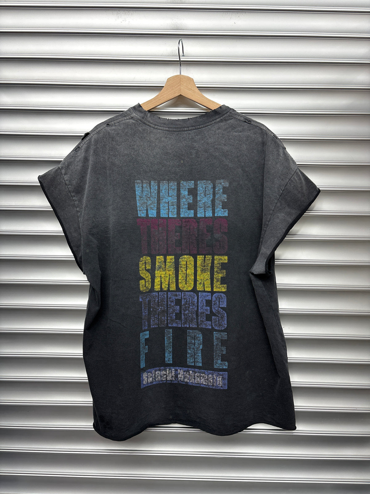 Satoshi Cutoff Bold Font Tee - XL**