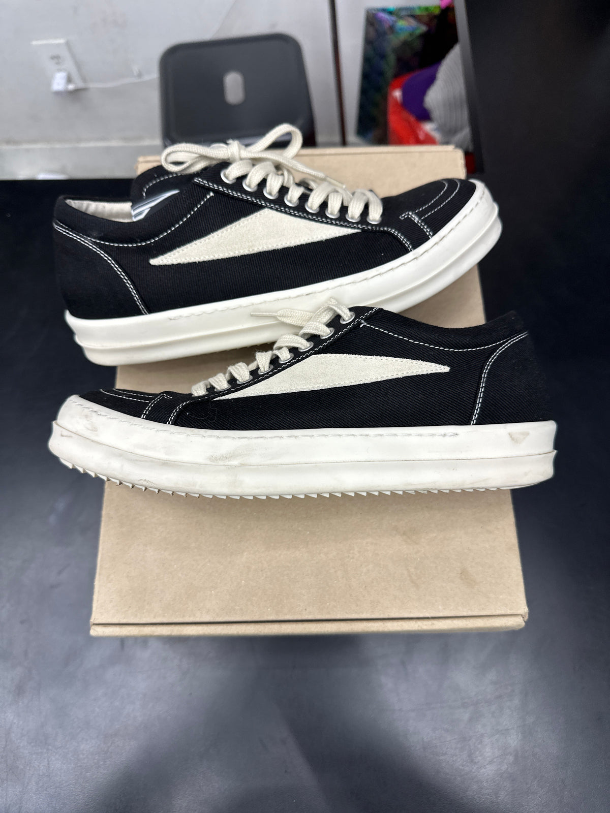 Rick Owen DRKSHDW Vintage Porterville Black (U) - 41(8)**
