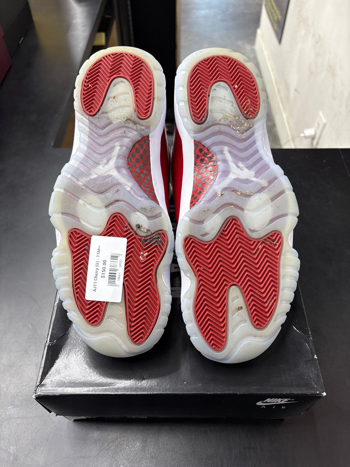 AJ11 Cherry (U) - 11M**