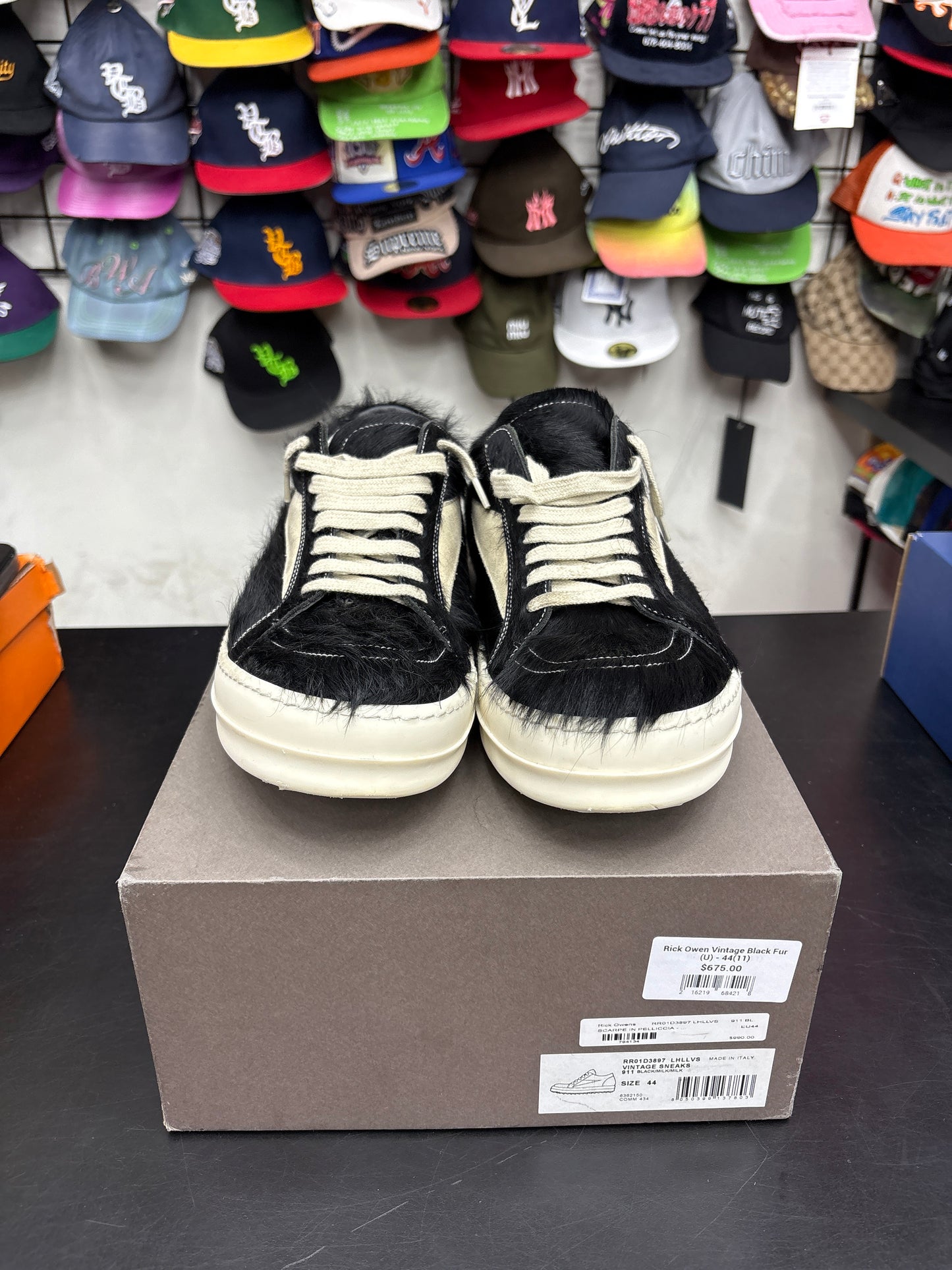 Rick Owen Vintage Black Fur (U) - 44(11)