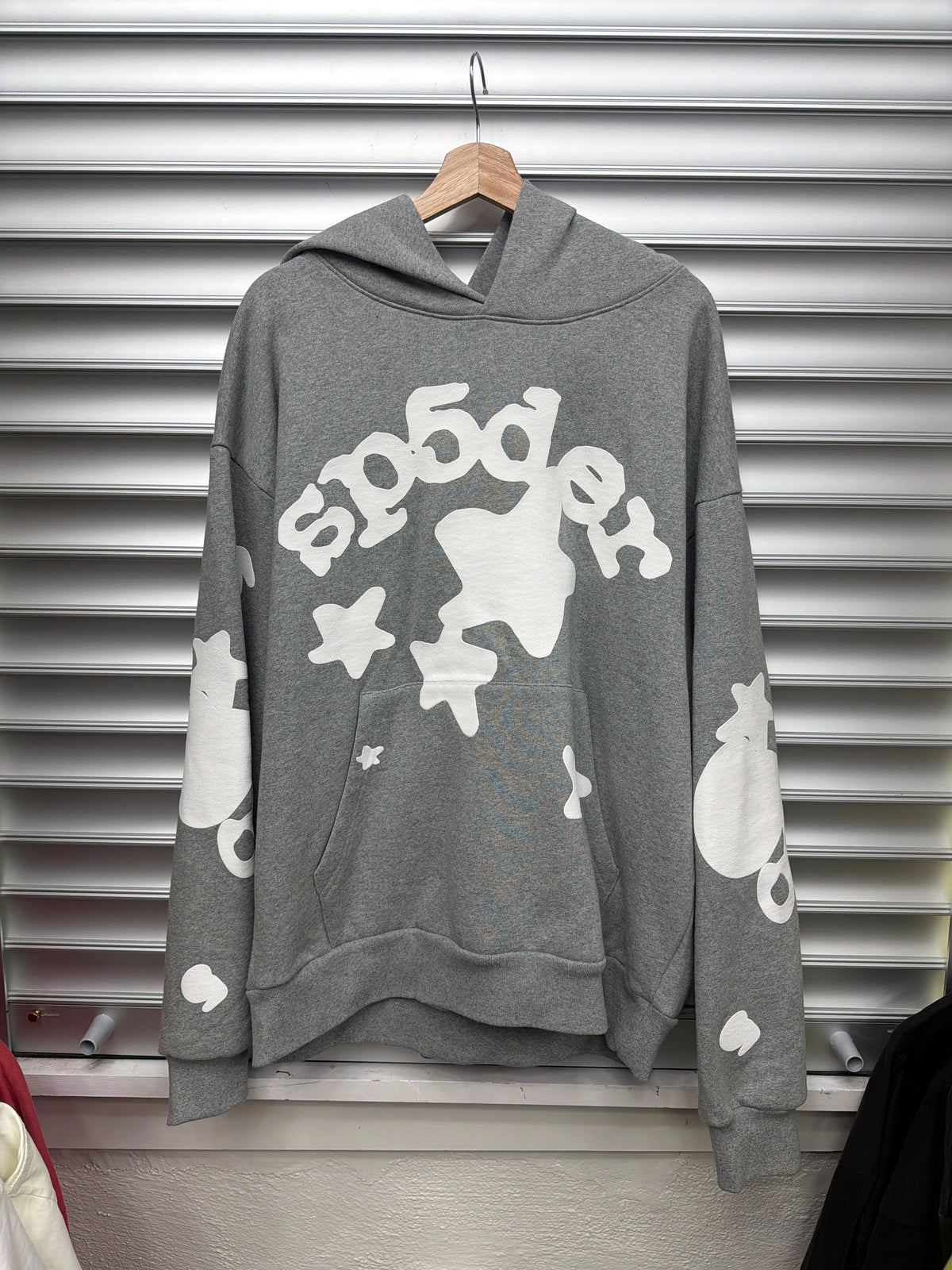 Spider Grey Hoodie - XL**