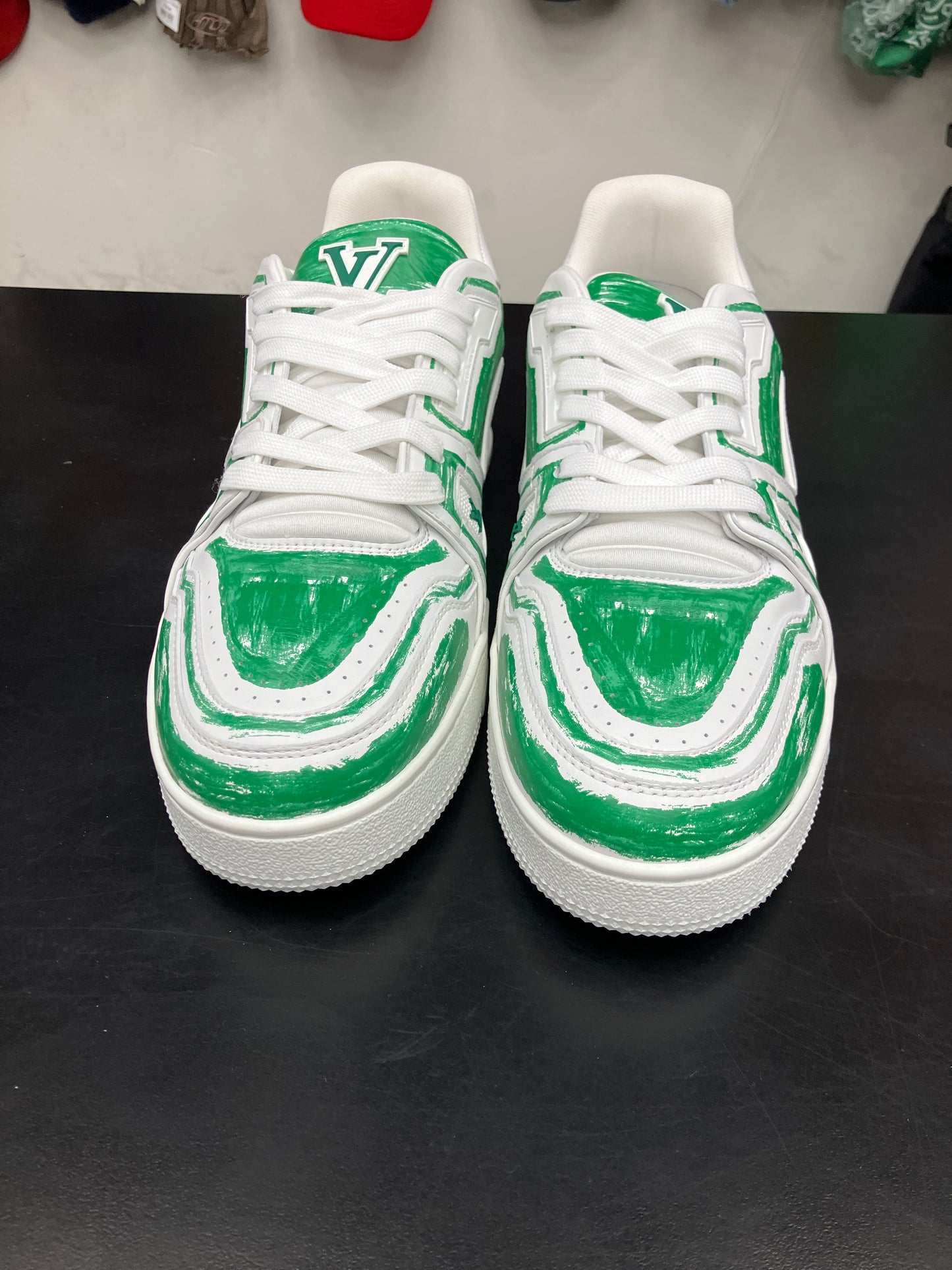 Louis Vuitton Trainer Green Sketch - 12M (NB)