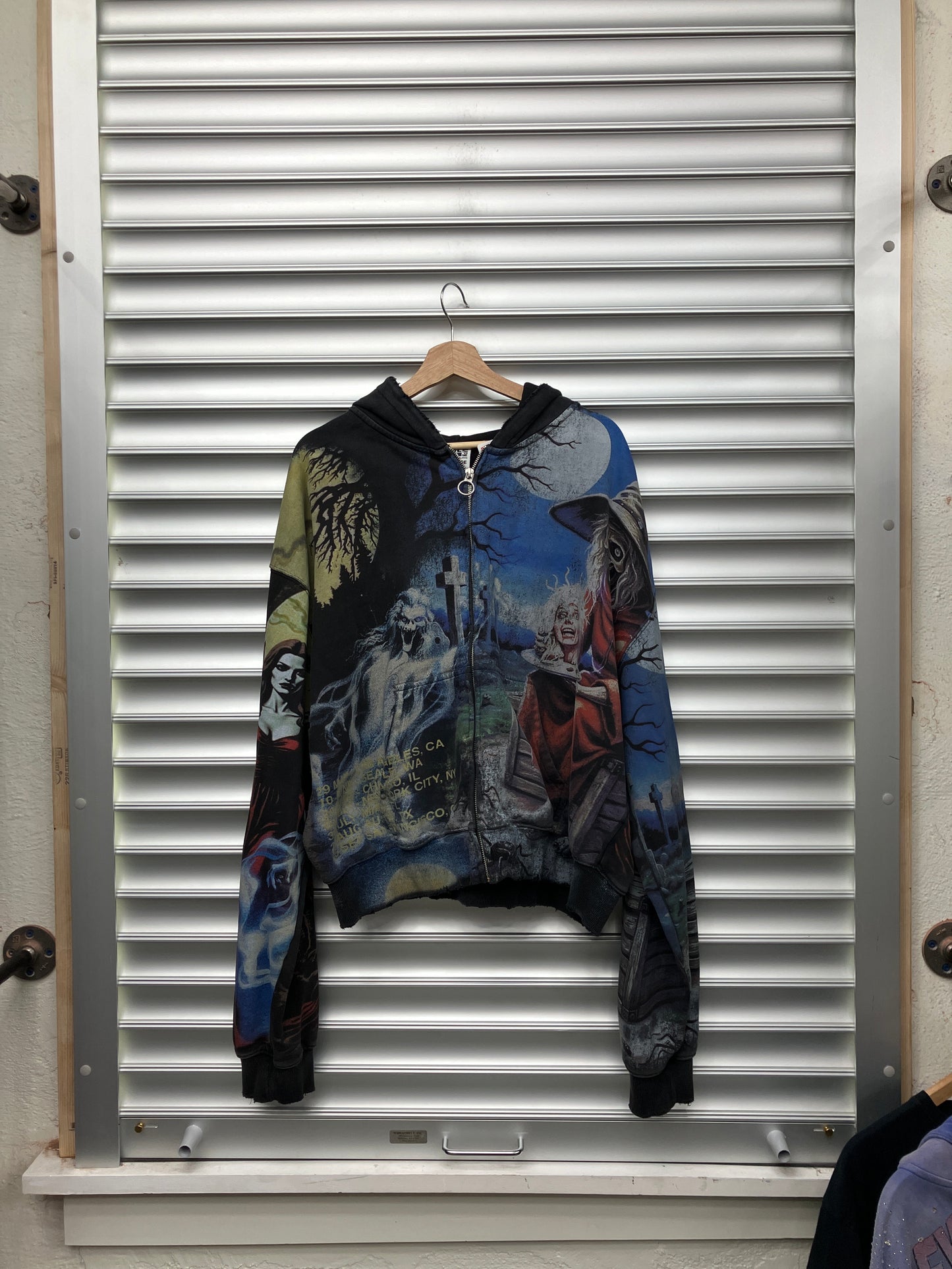 Vale Zombie Zip Up - XXL