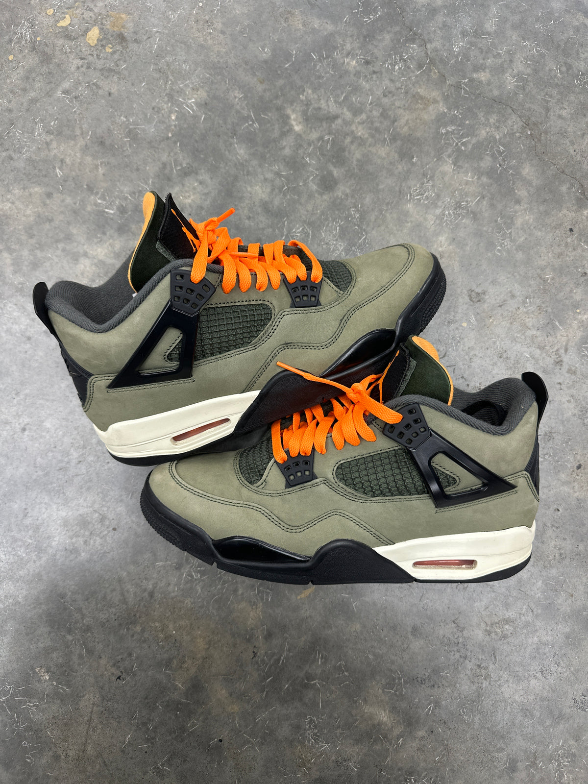 AJ4 Undefeated (U) - 9.5M (NB)**