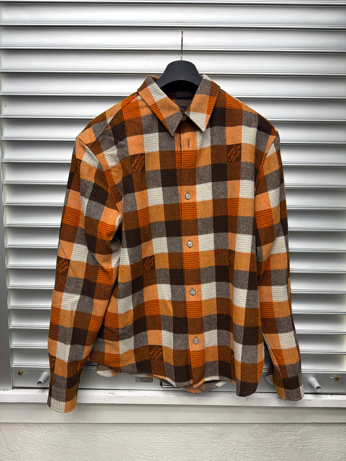 Louis Vuitton Orange Flannel - XL**