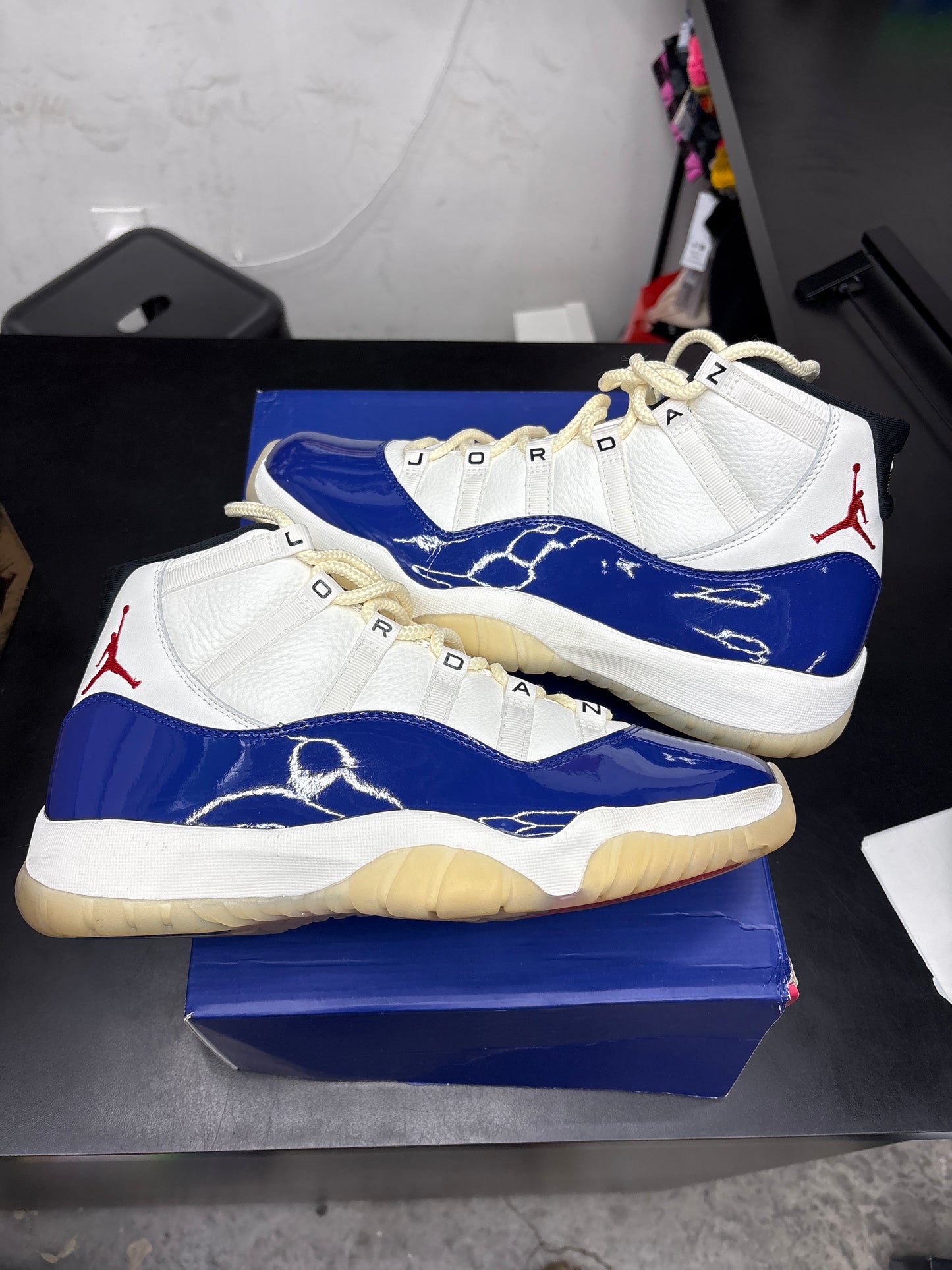 AJ11 Rare Air (U) - 10.5M**