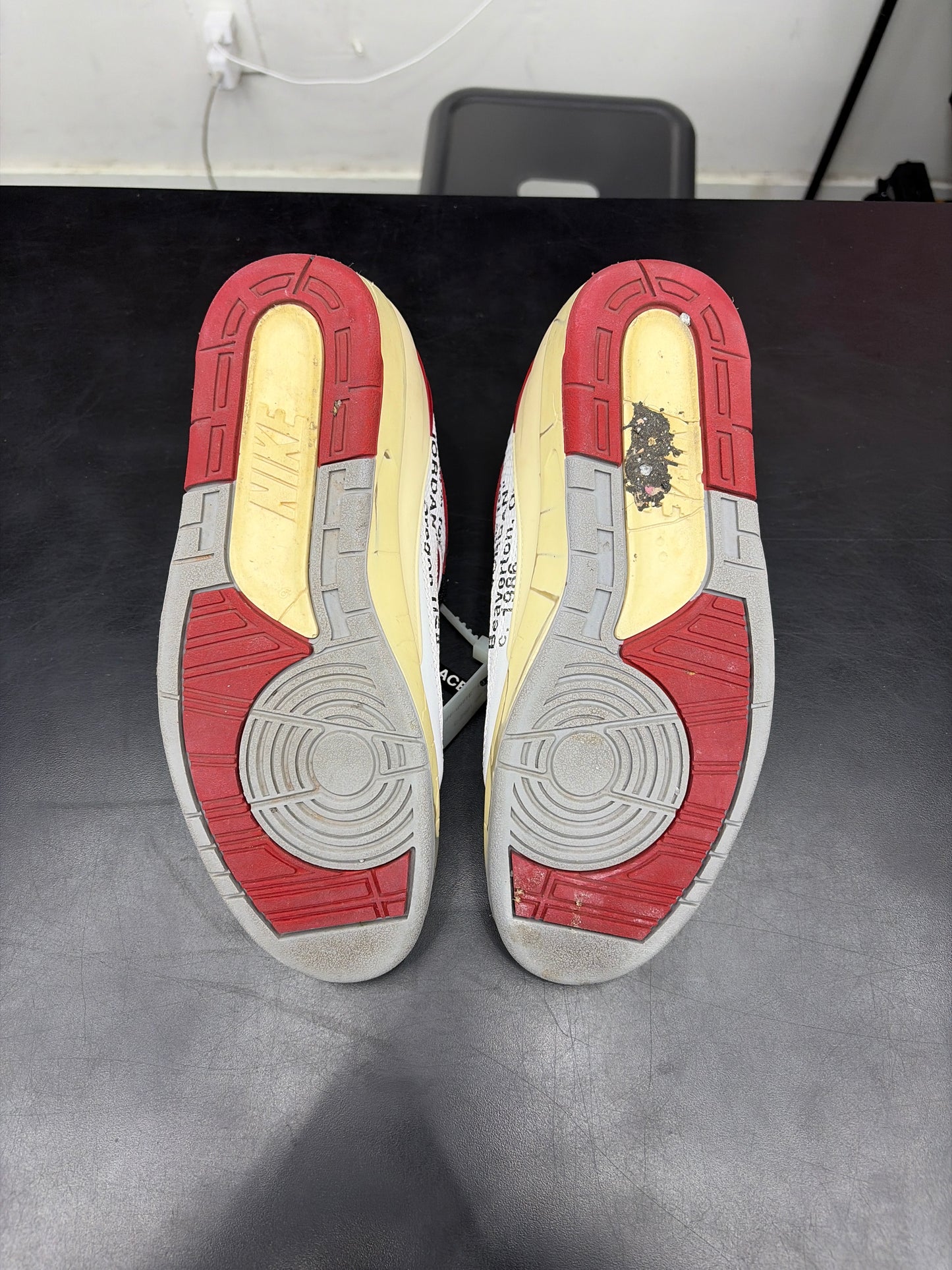 AJ2 Off White Chicago (U) - 9M (NB)