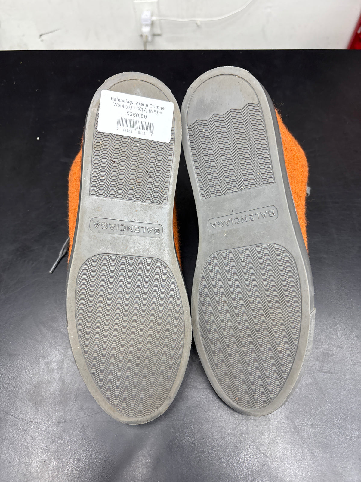 Balenciaga Arena Orange Wool (U) - 40(7) (NB)**