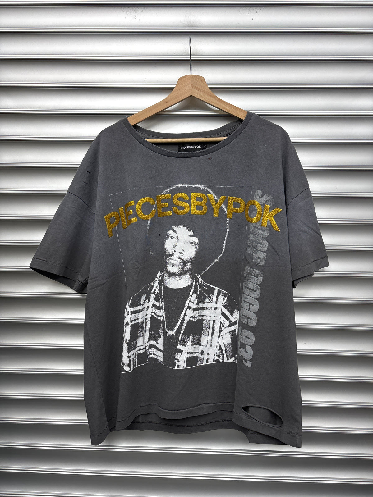 Pieces By Pok Snoop Dogg Tee - L **