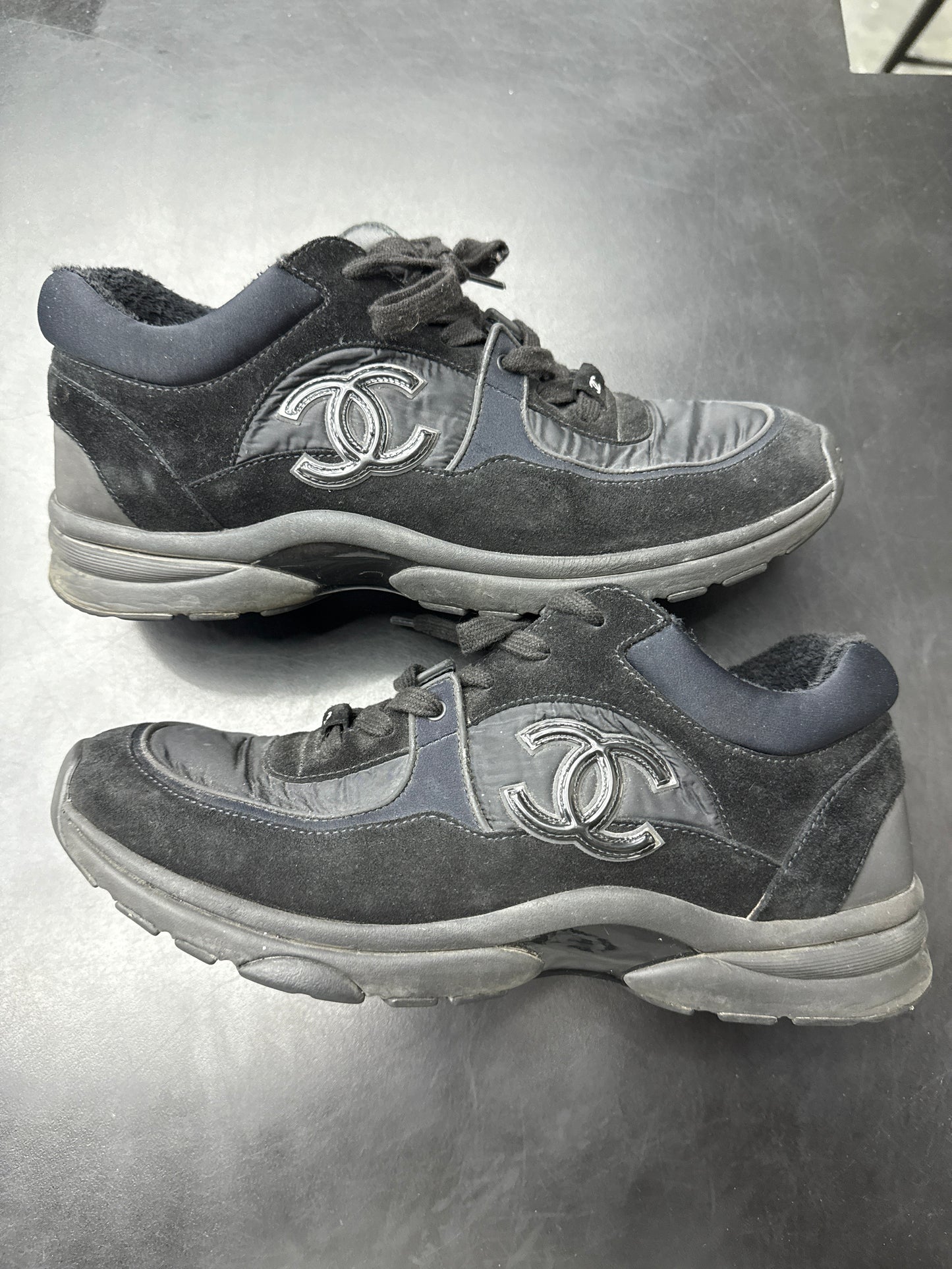 Chanel Trainer Triple Black (U) - 41(8) (NB)