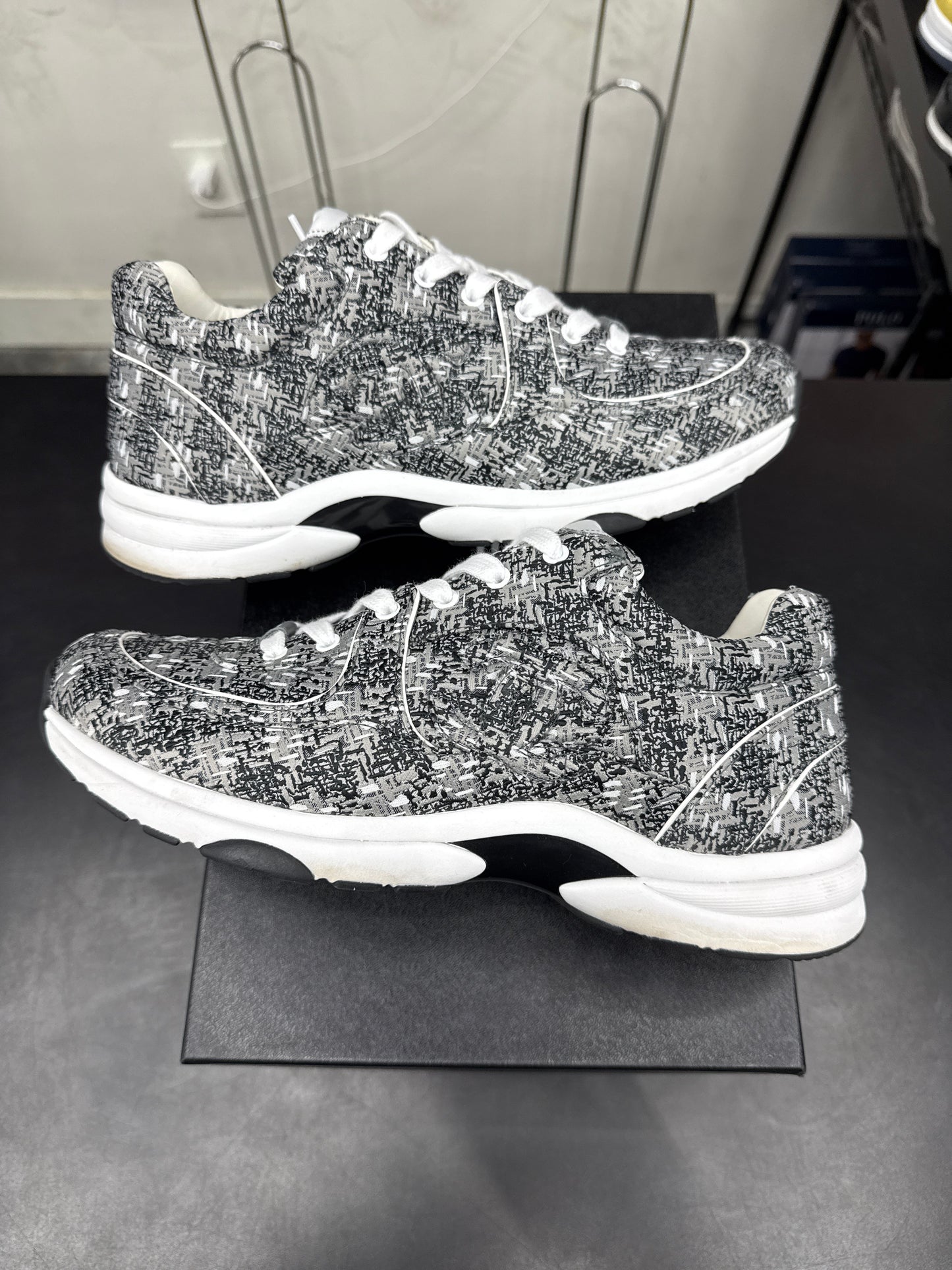Chanel Runner Grey Stich (U) - 44(11)