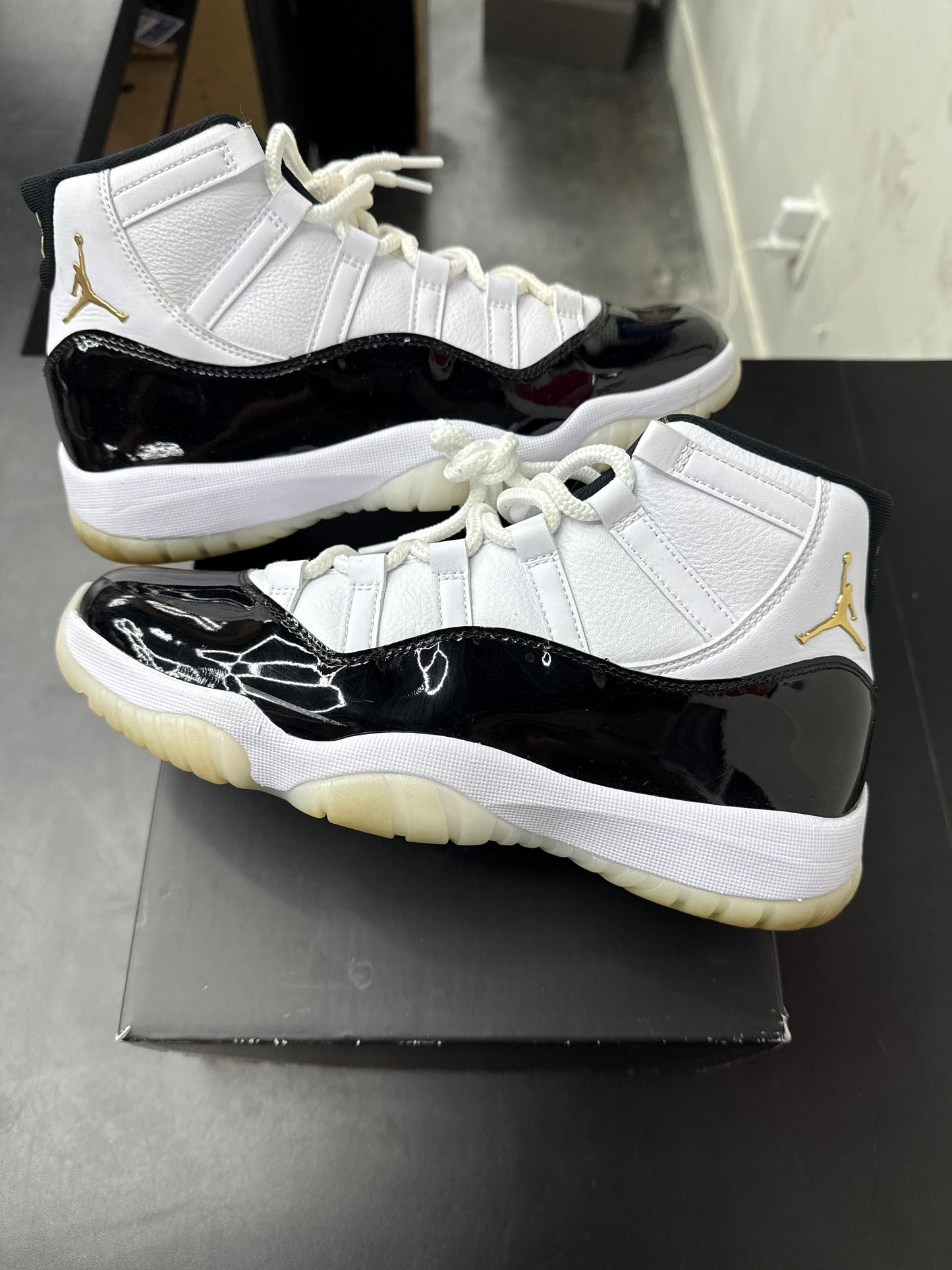 AJ11 DMP Gratitude (U) - 8.5M