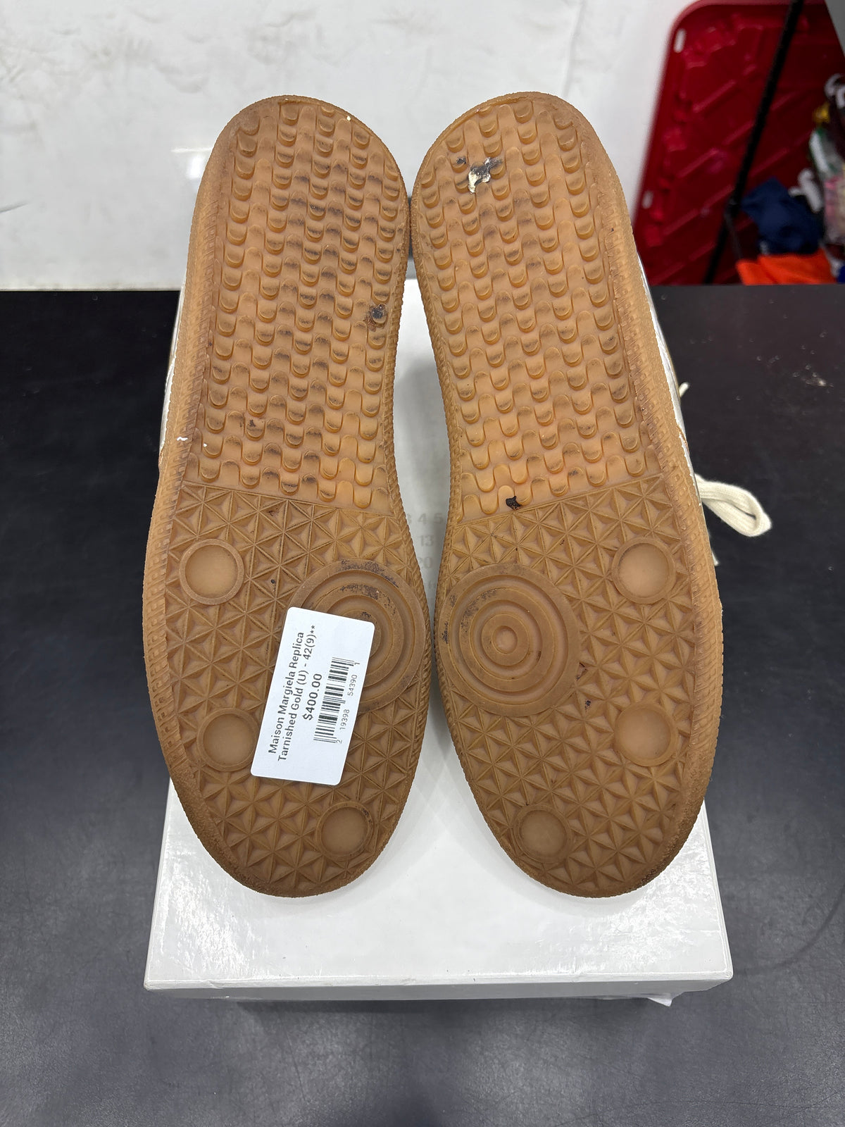 Maison Margiela Replica Tarnished Gold (U) - 42(9)**