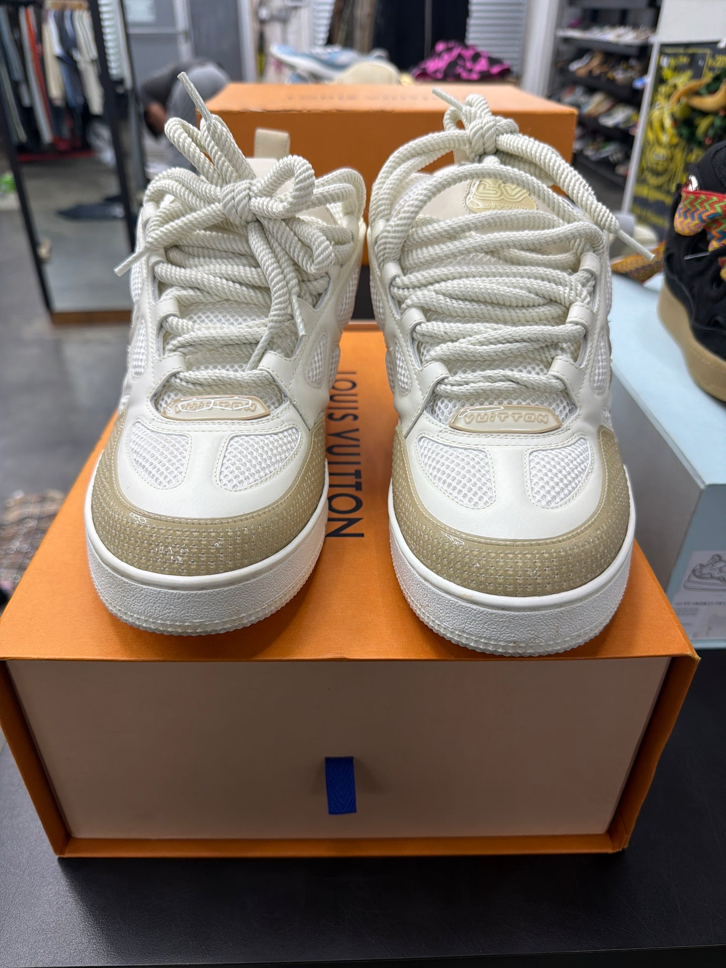 Louis Vuitton SK8 Beige (U) - 13M
