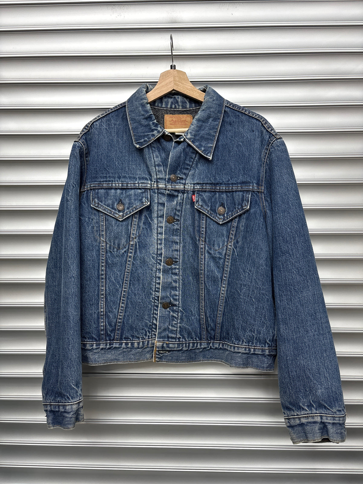 YE24 Vintage Levis Jacket - S/M**