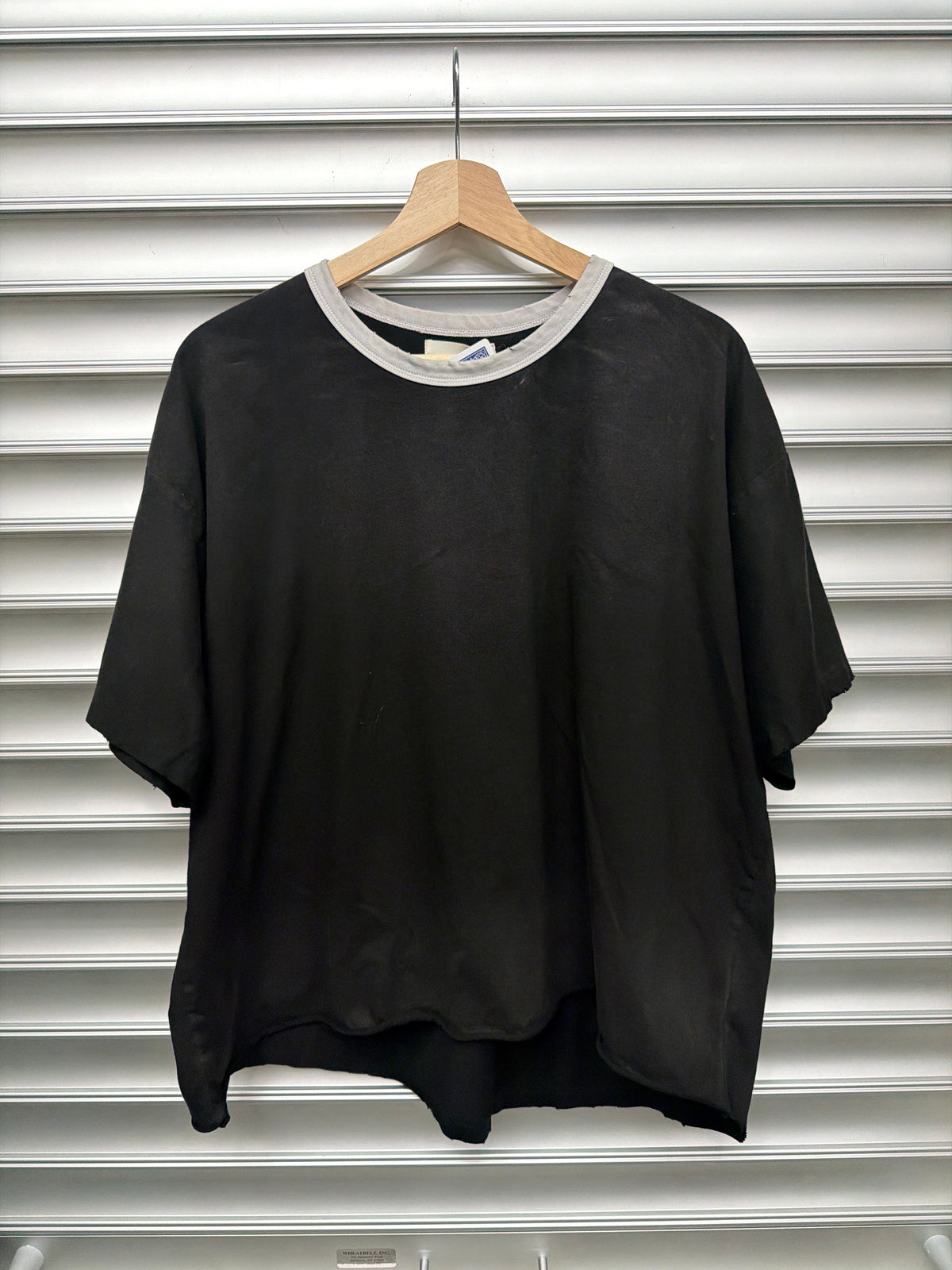 Vertabrae Blank Tee - L**