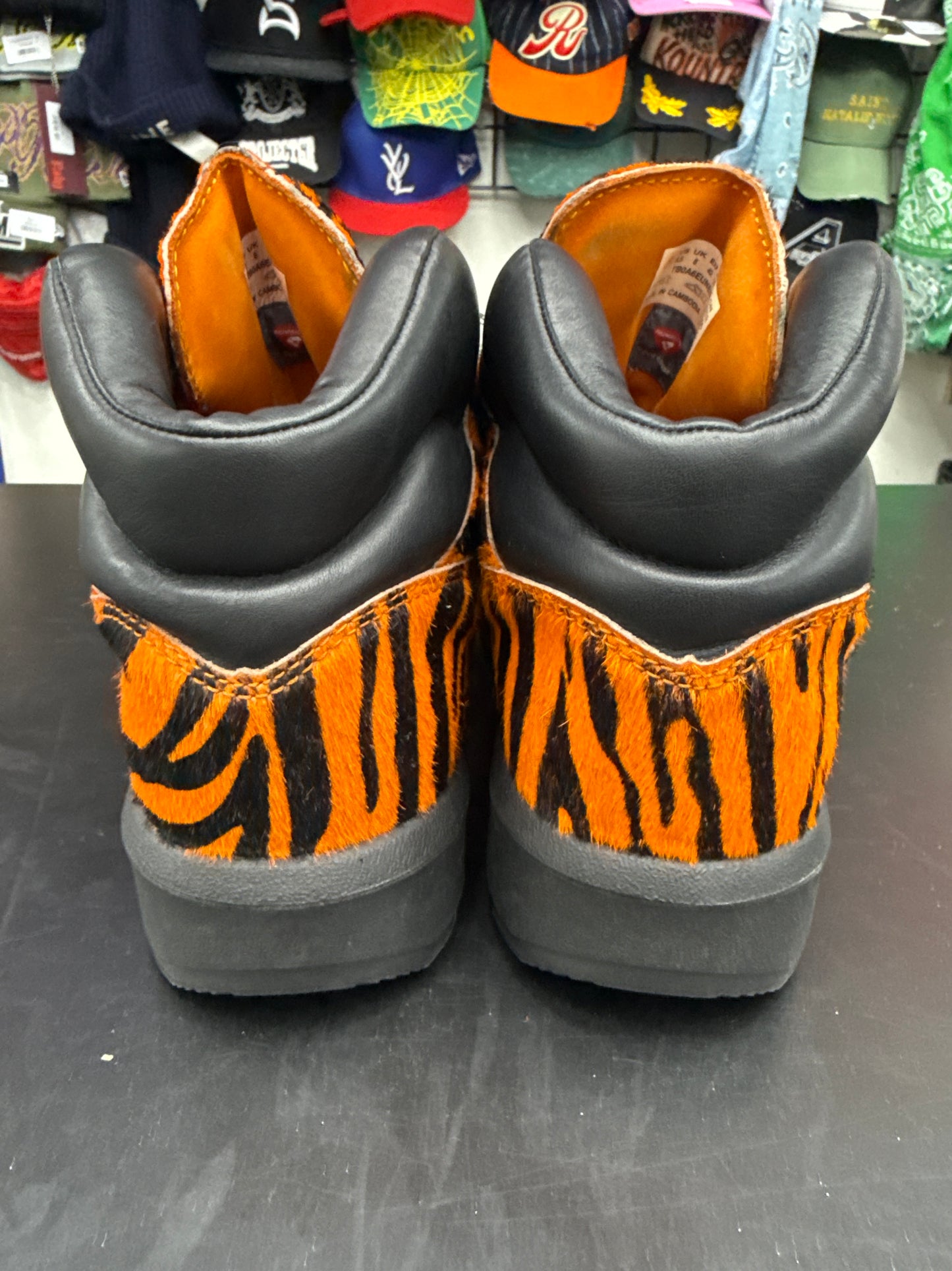 Supreme Timberland Field Boot Orange Cheetah (U) - 8.5M (NB)