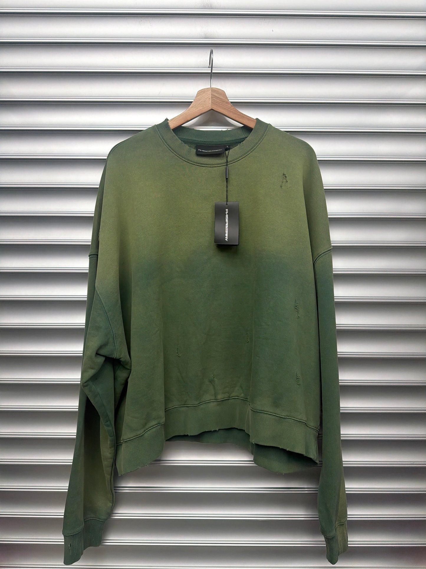 Raspberry G-3 Crew Neck - L