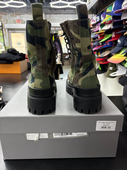 Balenciaga Strike Boot Camo (U) - 43(10)