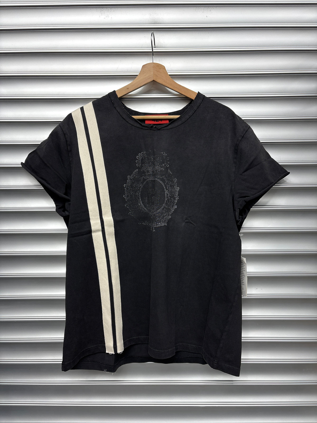 424 Printed Crest Logo Cuttoff Tee - L**