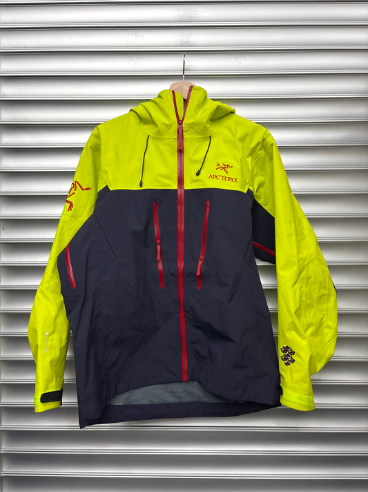 Arcteryx Year Of The Dragon - S**