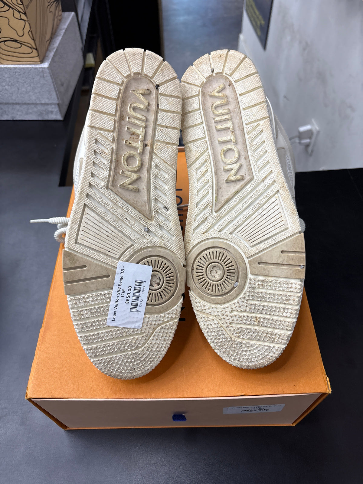 Louis Vuitton SK8 Beige (U) - 11M**