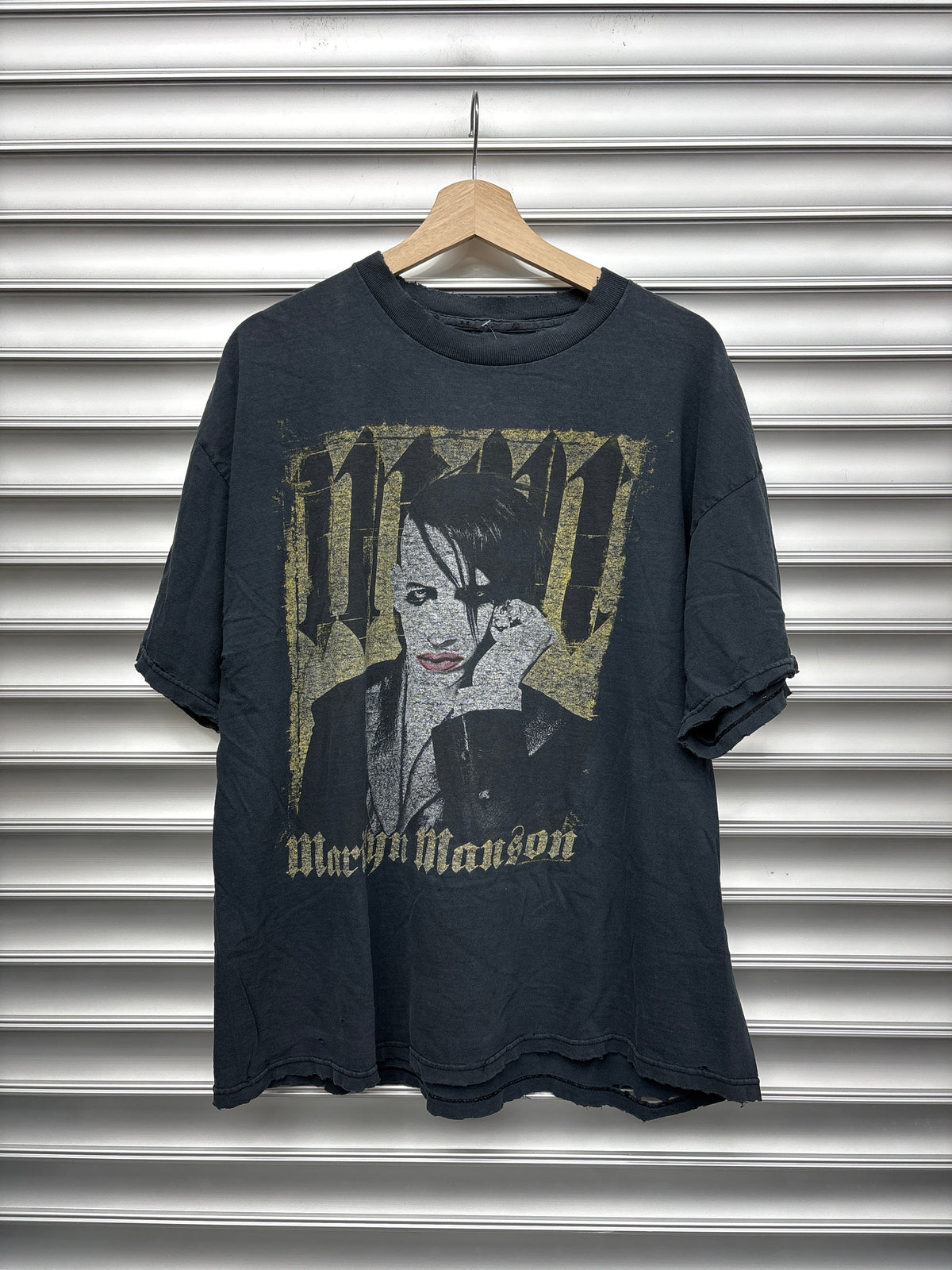 Vintage Marilyn Manson Tee - XL**