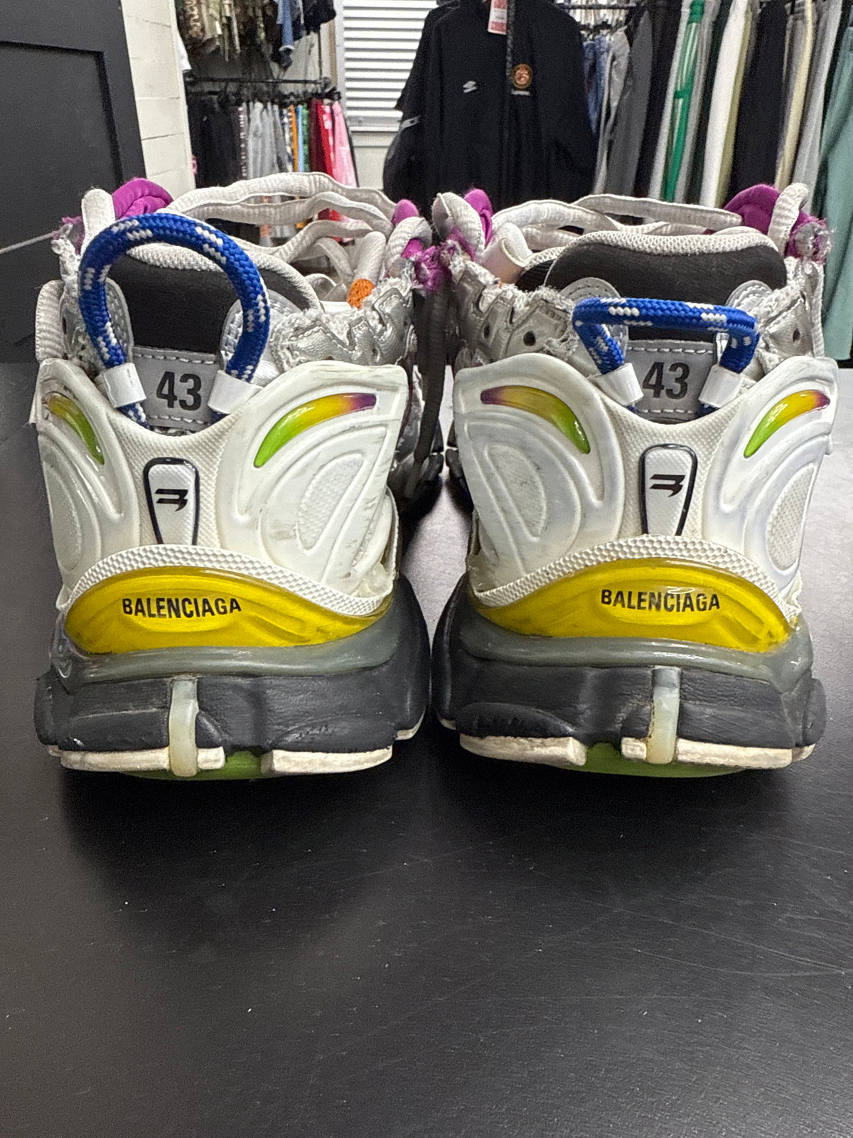 Balenciaga Runner Multi Color OG (U) - 43(10) (NB)**