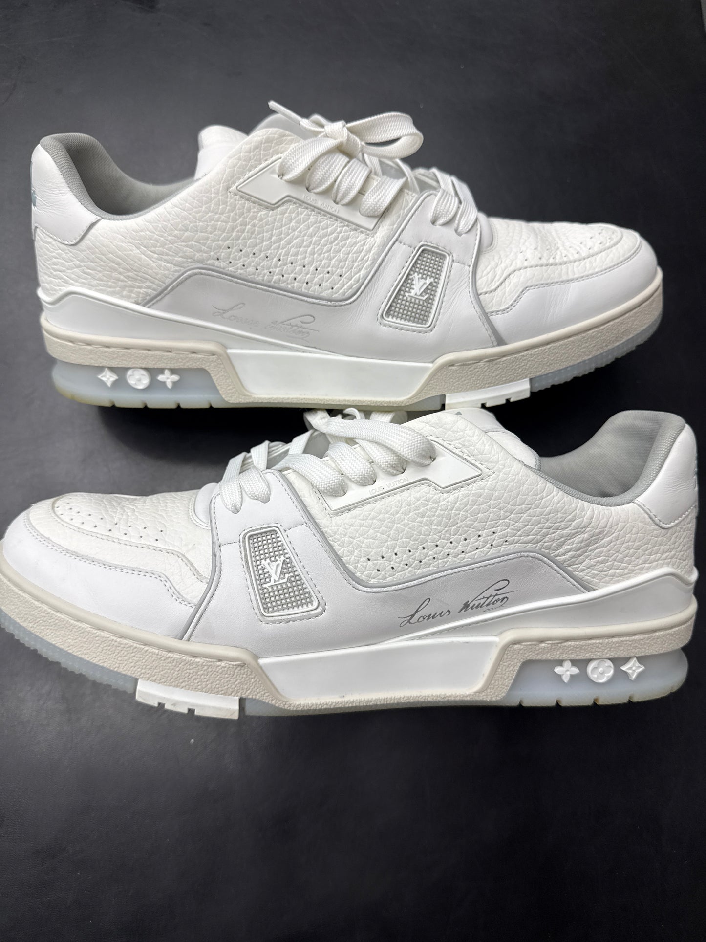 Louis Vuitton Trainer White (U) - 12M (NB)
