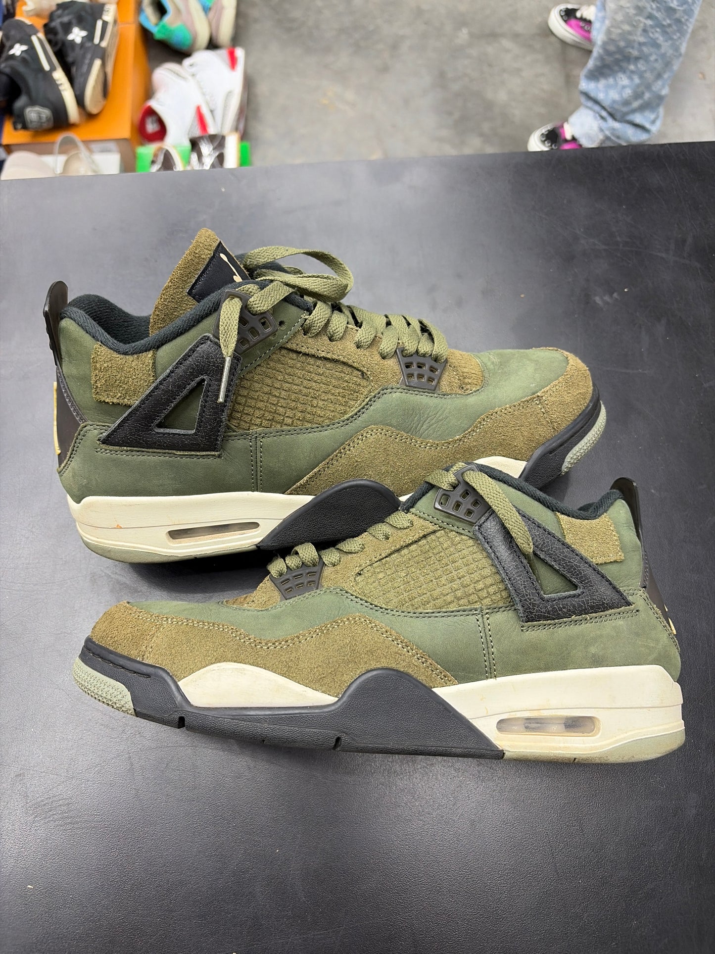 AJ4 Olive Craft (U) - 11.5M (NB)