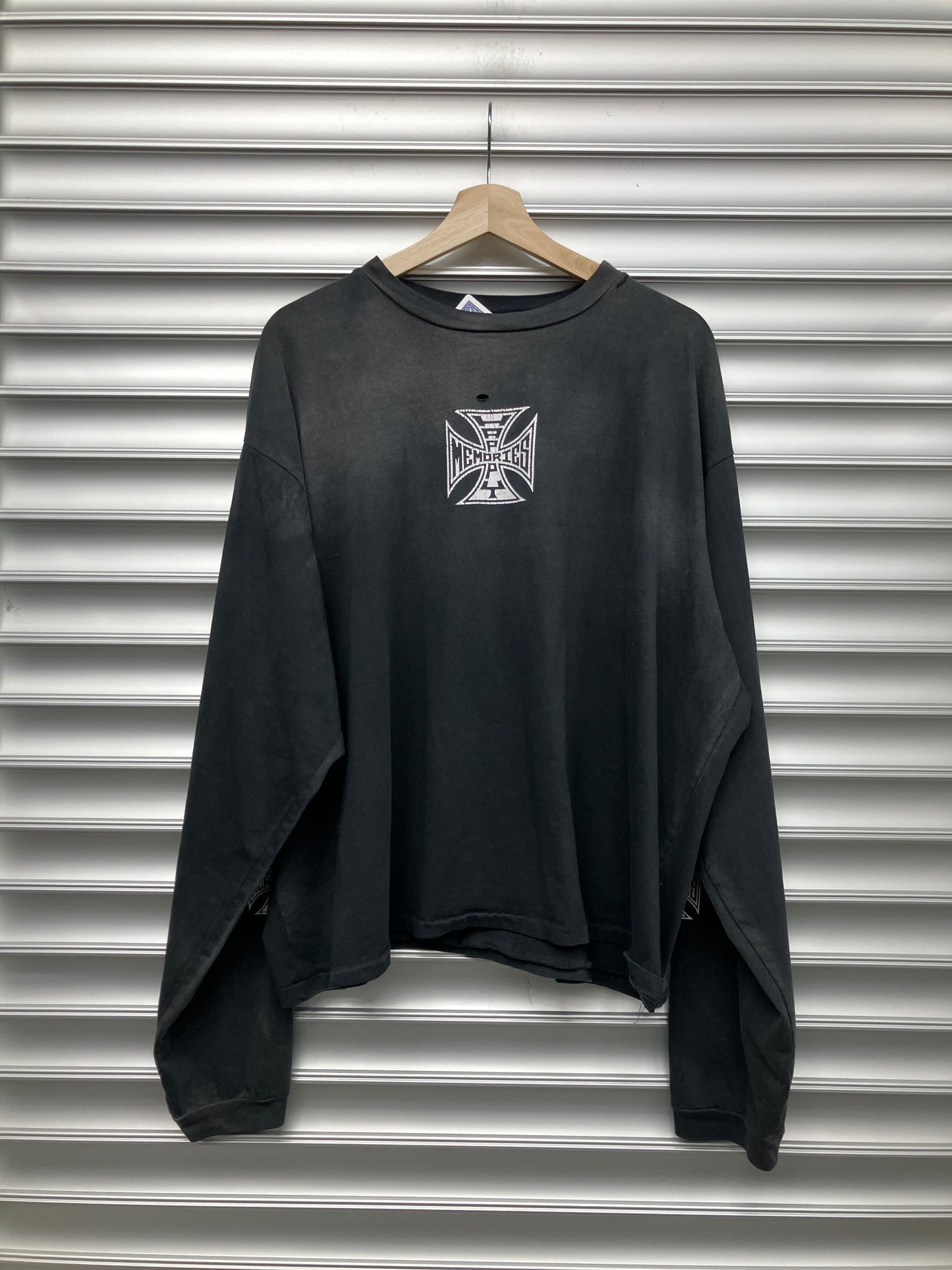 HMDD Chompers L/S - L