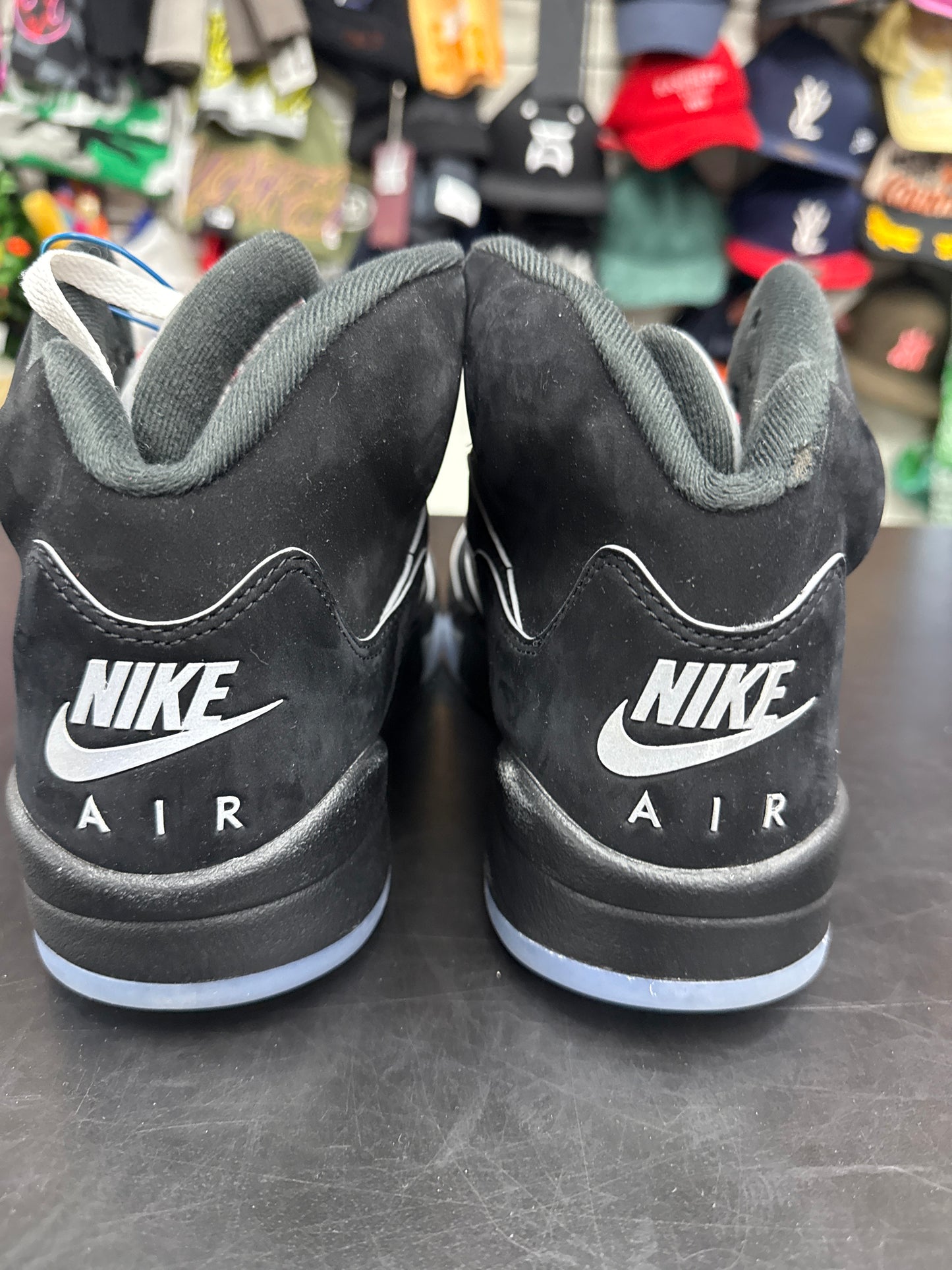 AJ5 Black Metallic (U) - 9.5M (NB)