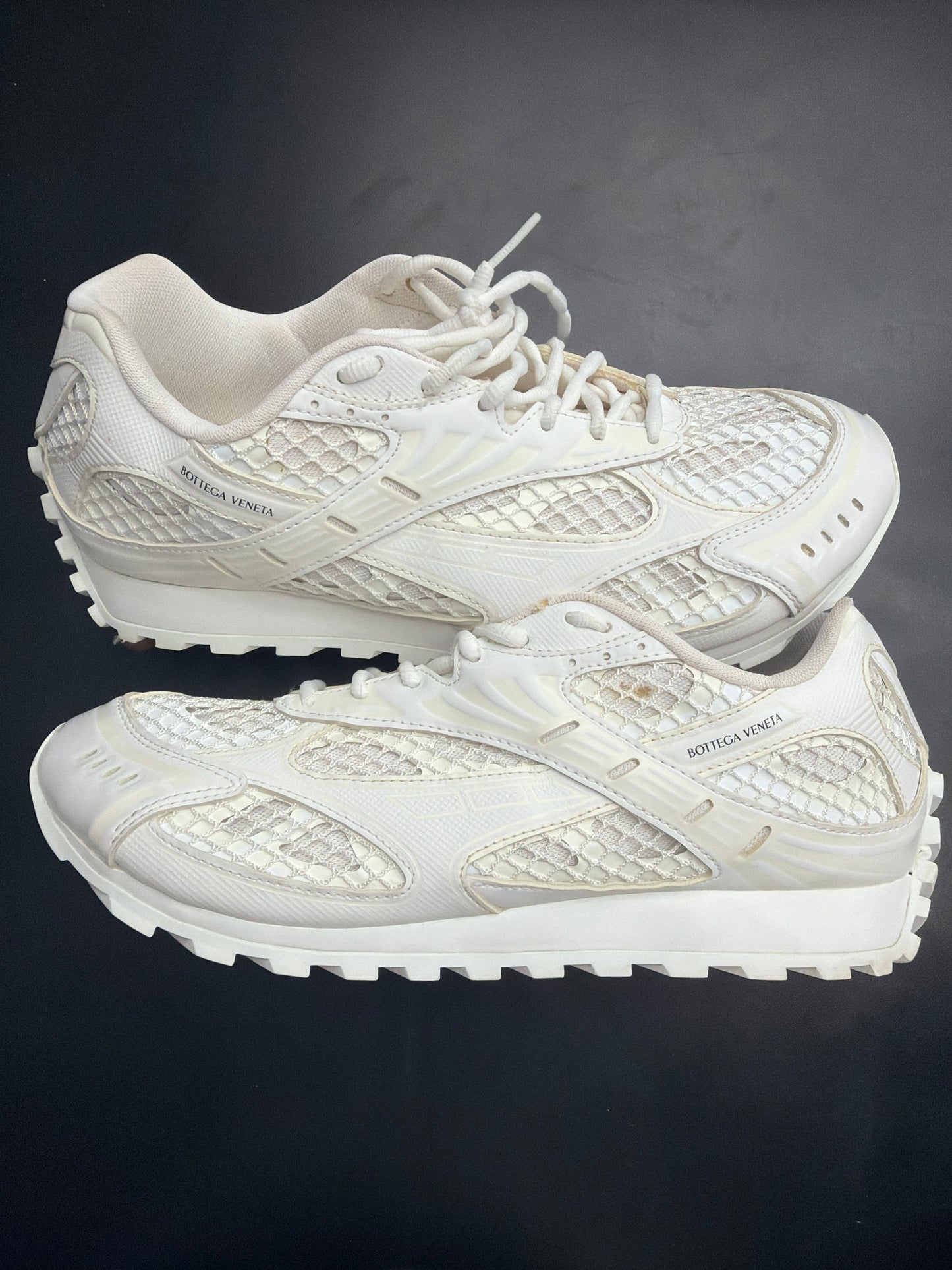 Bottega Orbit White (U) - 44(11) (NB)