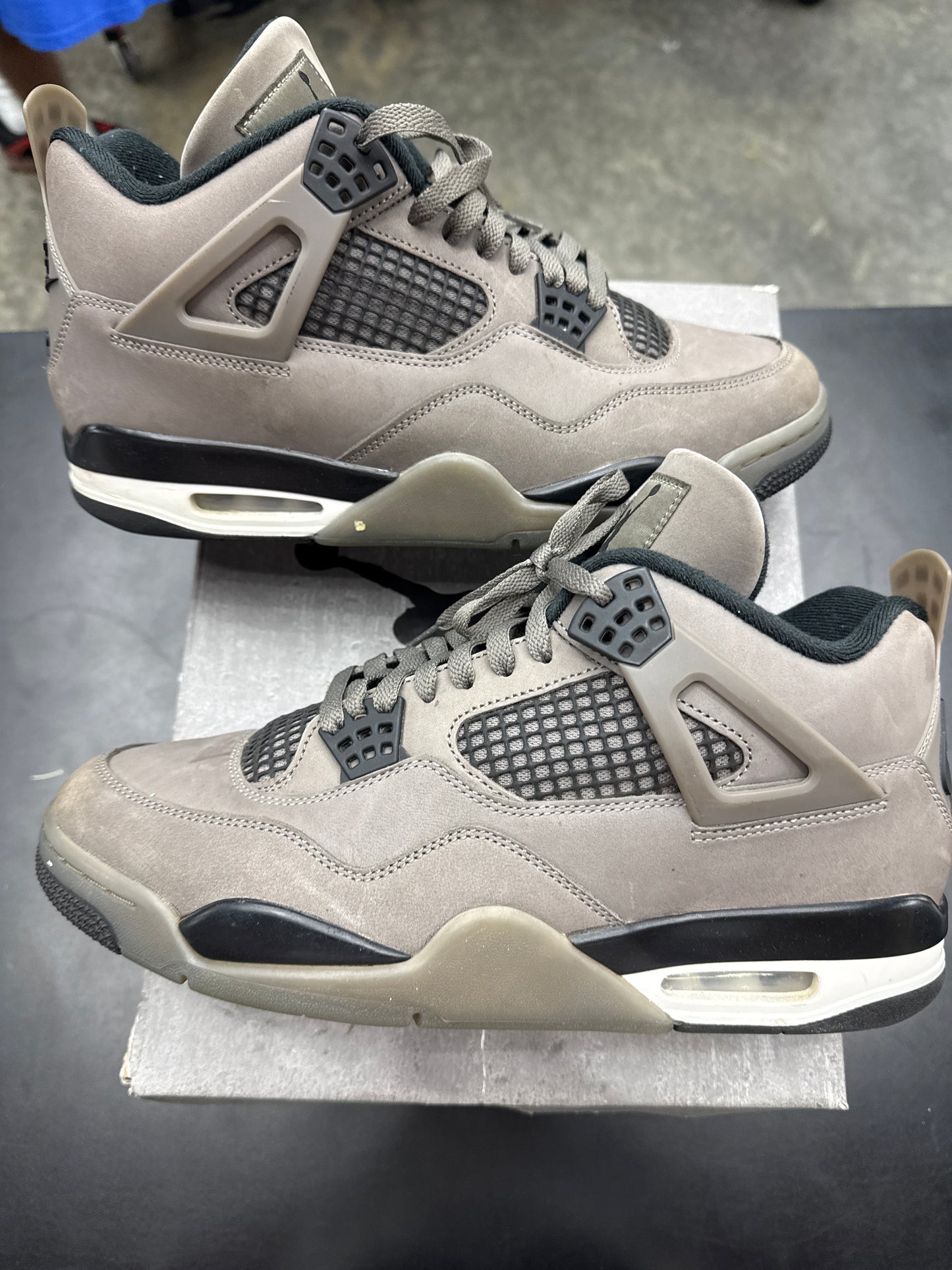 AJ4 Cave Stone (U) - 11.5M
