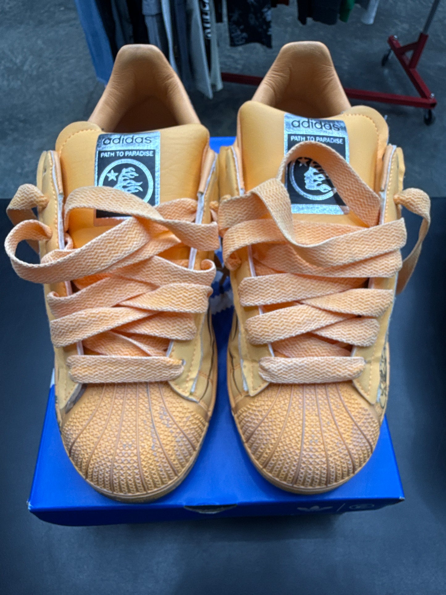 Adidas Superstar Hellstar Orange Haze (U) - 10M**