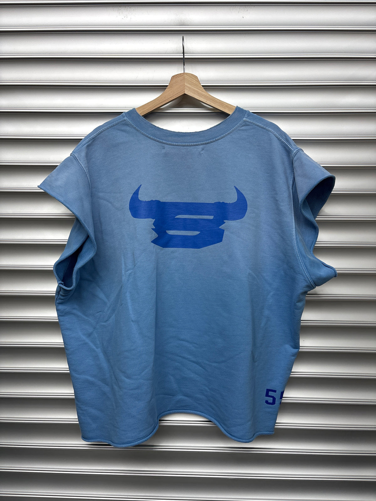 Spider Sweater Shirt - L/XL**