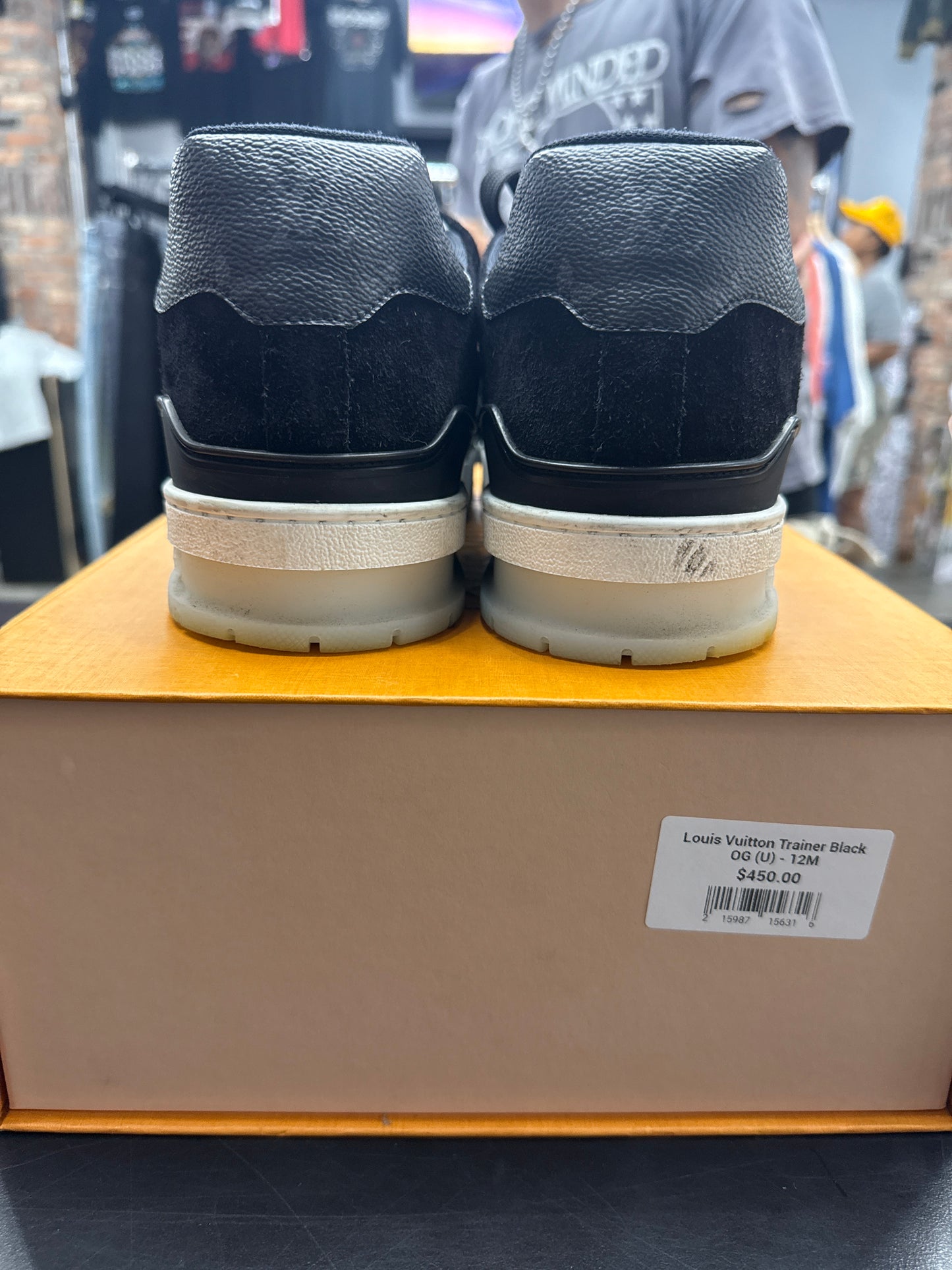 Louis Vuitton Trainer Black OG (U) - 12M
